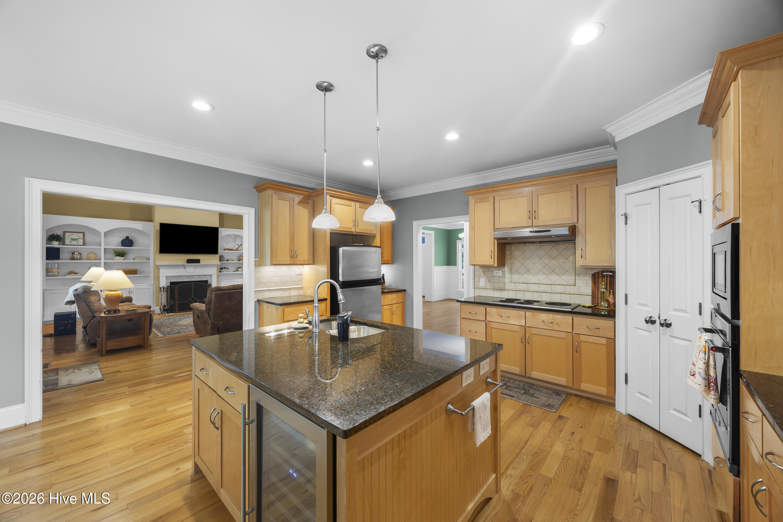 8762 Ramsbury Way Property Photo 10