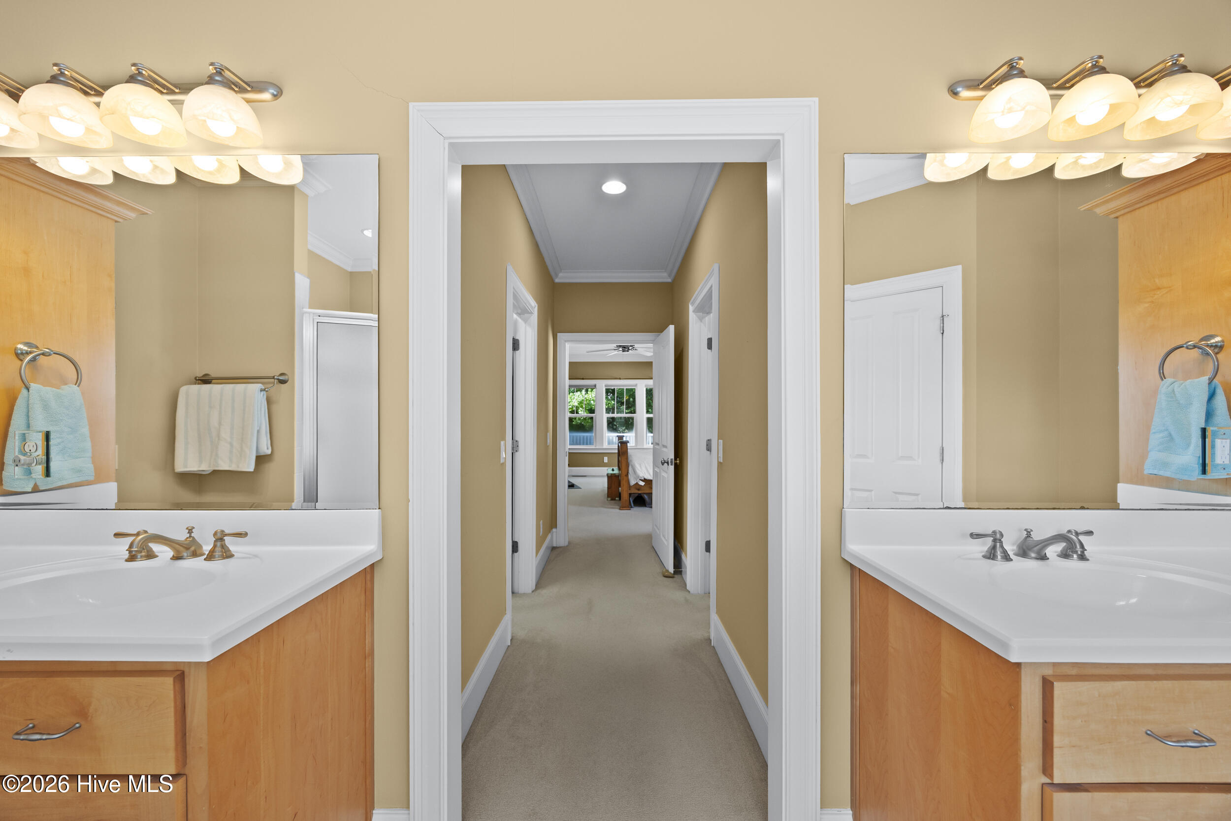 8762 Ramsbury Way Property Photo 16