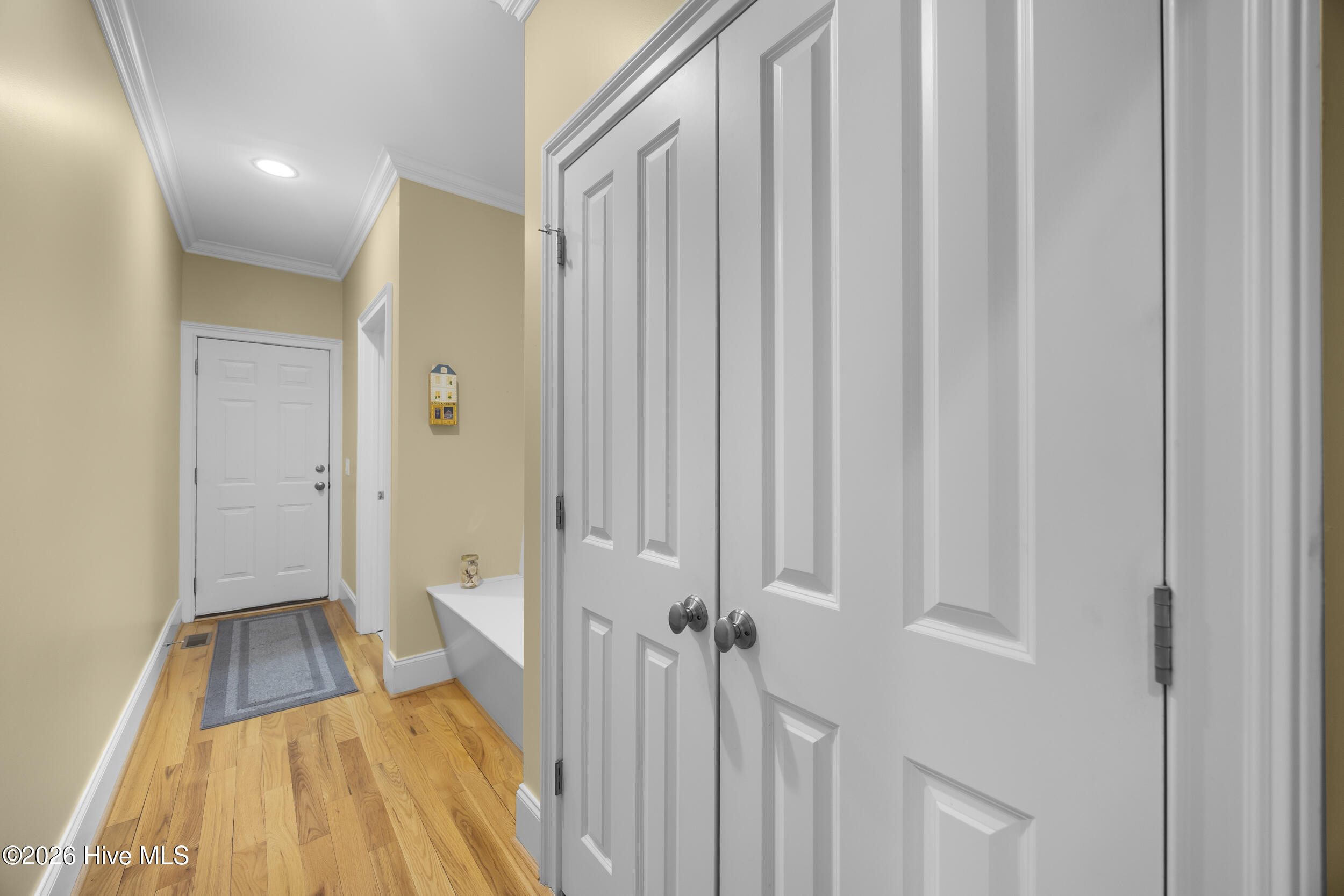 8762 Ramsbury Way Property Photo 17