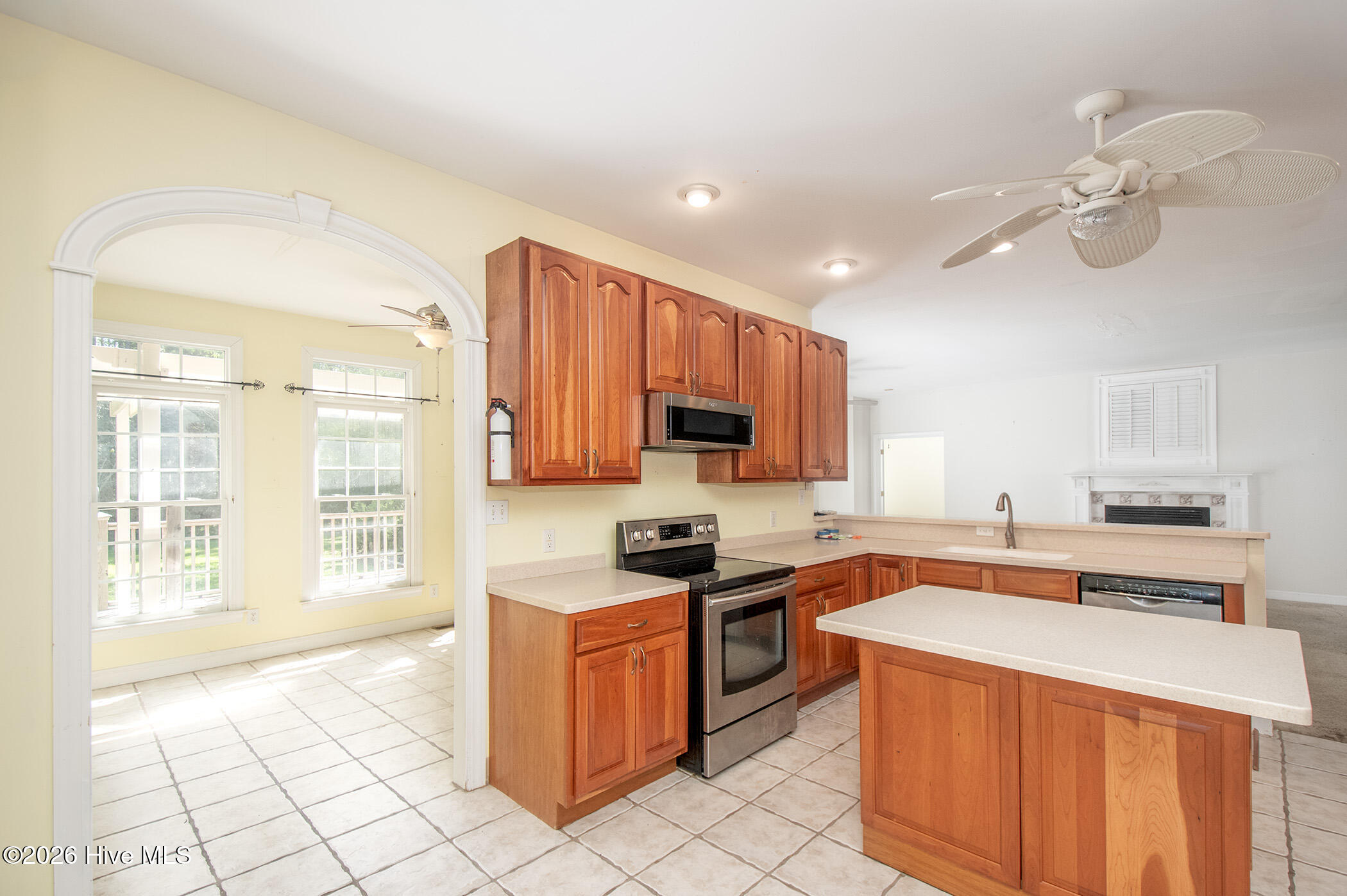 305 Augusta Court Property Photo 15