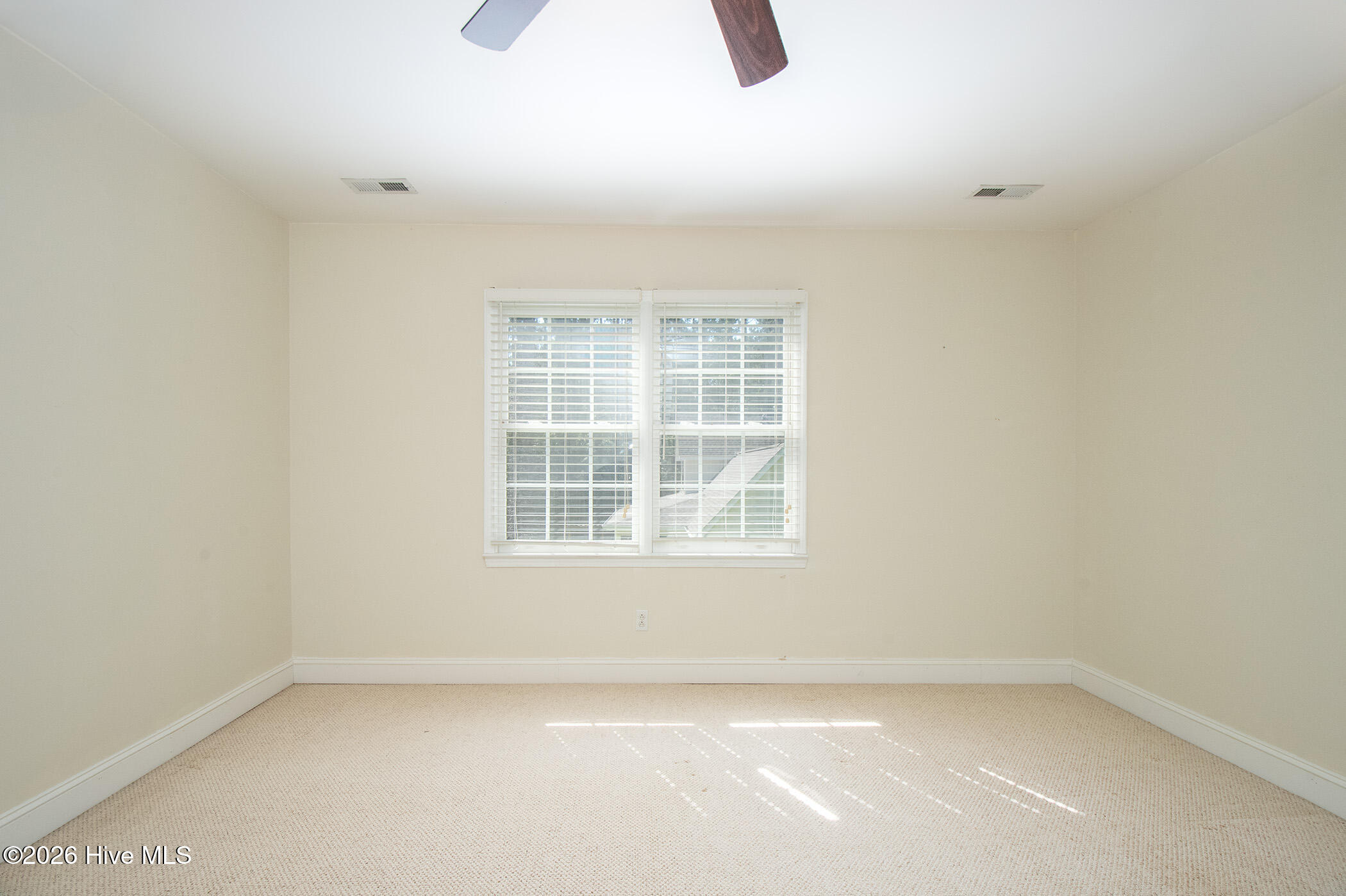 305 Augusta Court Property Photo 43