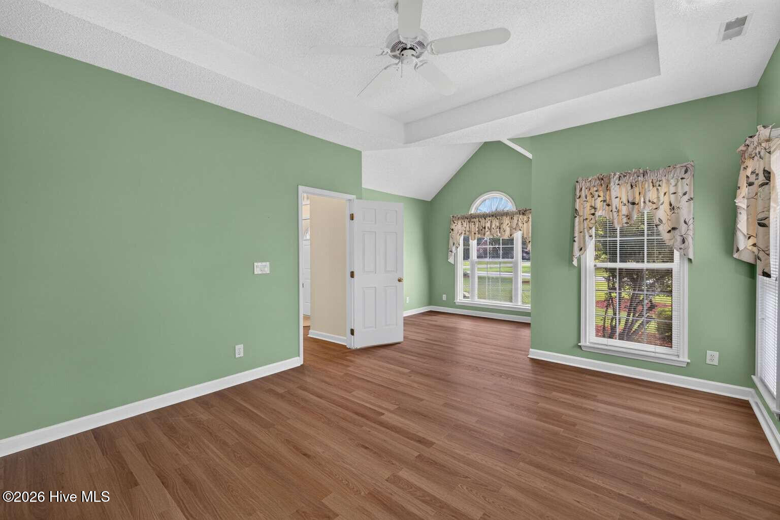 200 Snug Harbour Drive Property Photo 16