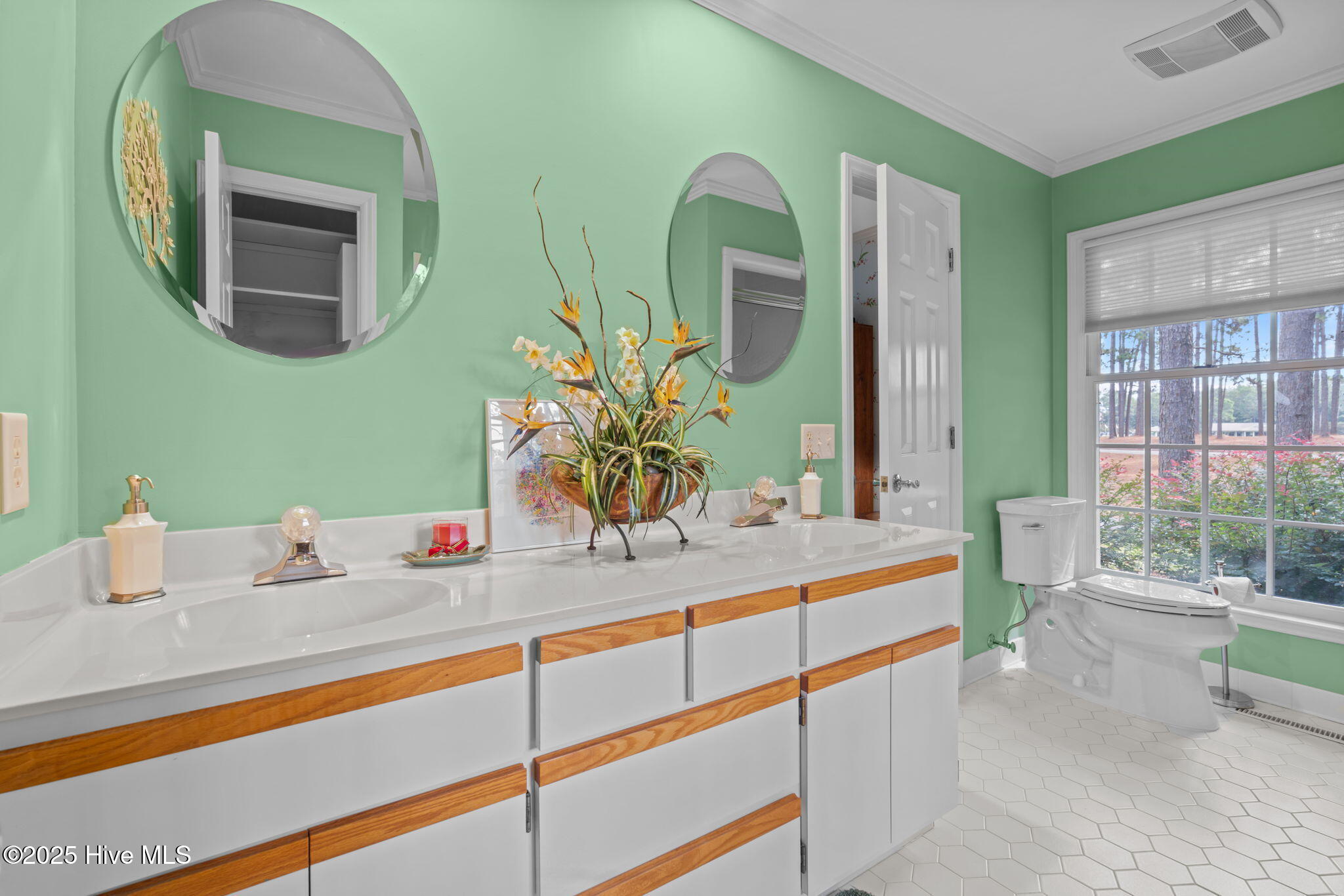 35 Lake Dornoch Drive Property Photo 15