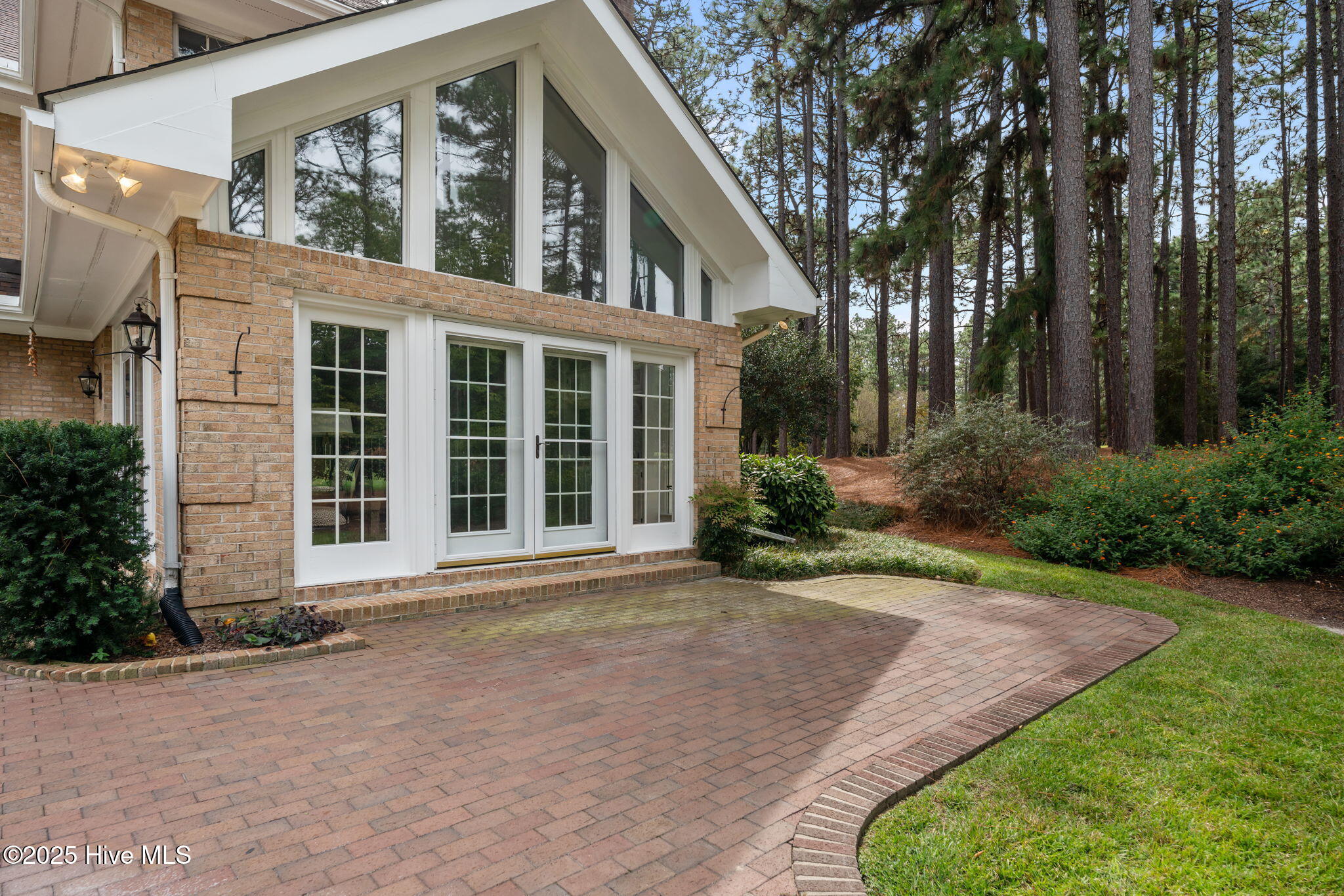 35 Lake Dornoch Drive Property Photo 51