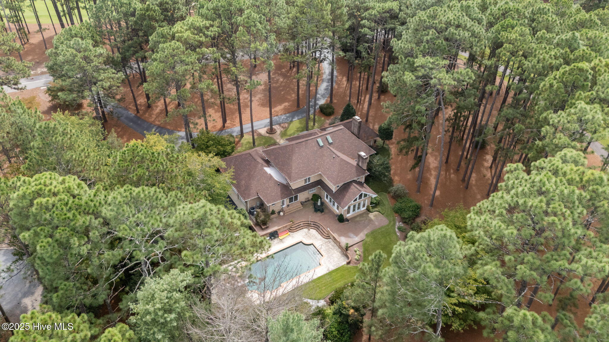 35 Lake Dornoch Drive Property Photo 65