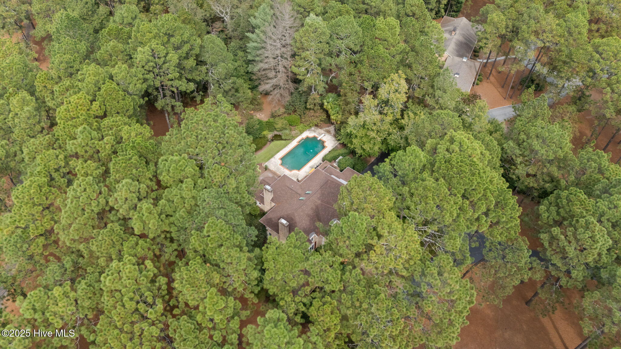 35 Lake Dornoch Drive Property Photo 66