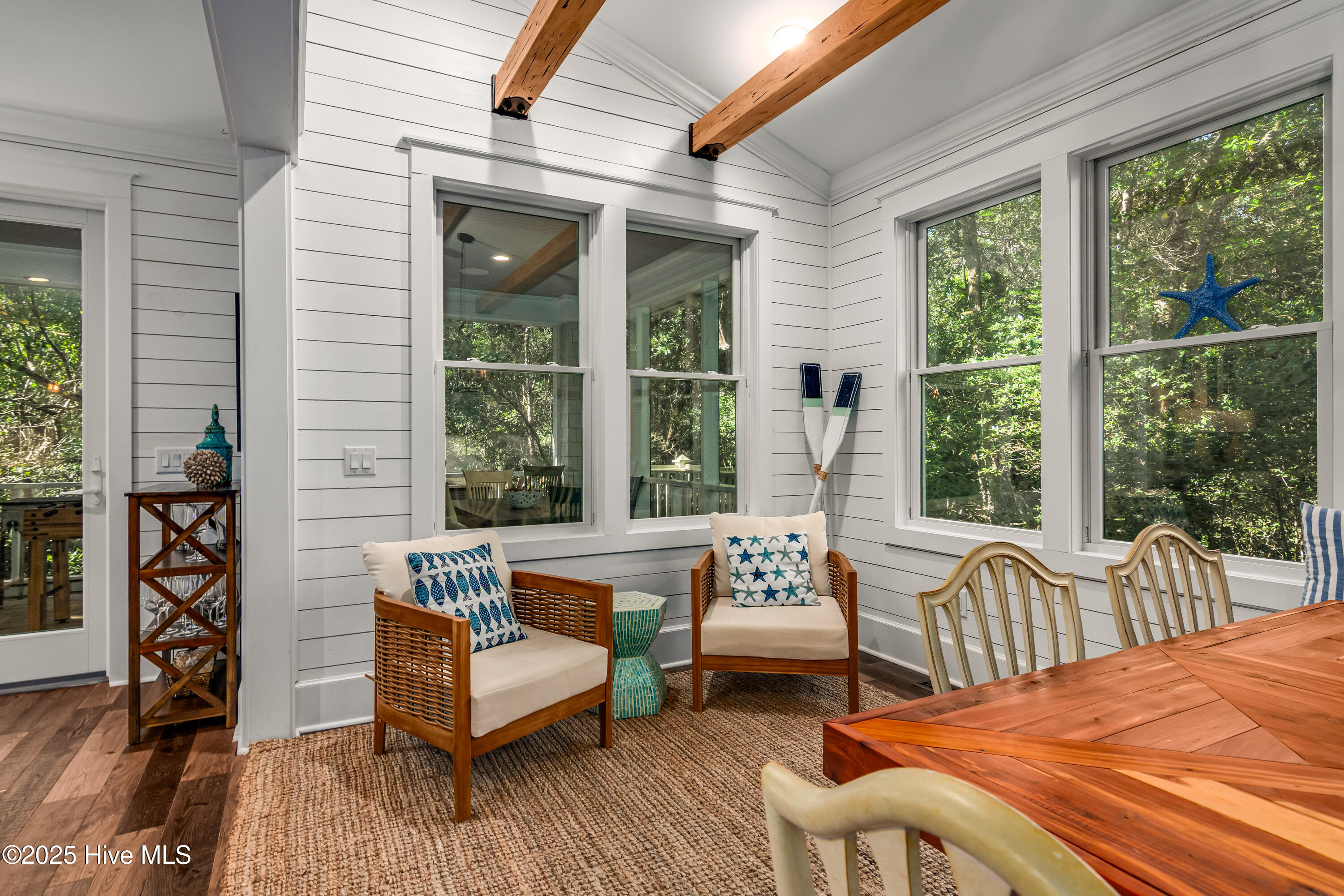 6 Keypost Court Property Photo 25