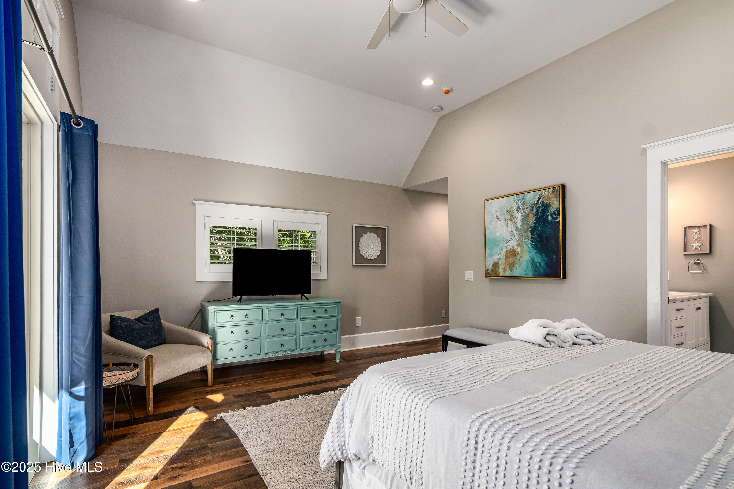 6 Keypost Court Property Photo 50