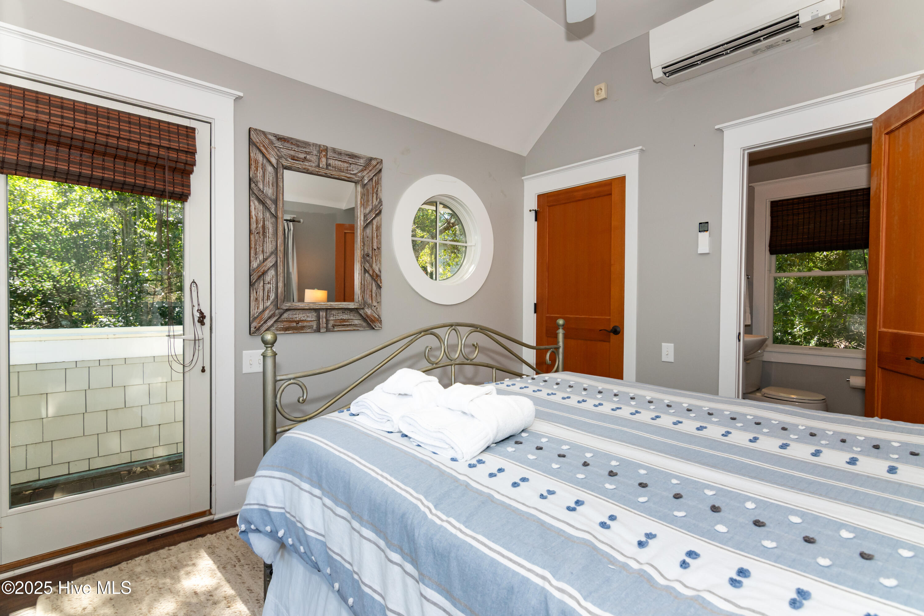 6 Keypost Court Property Photo 60