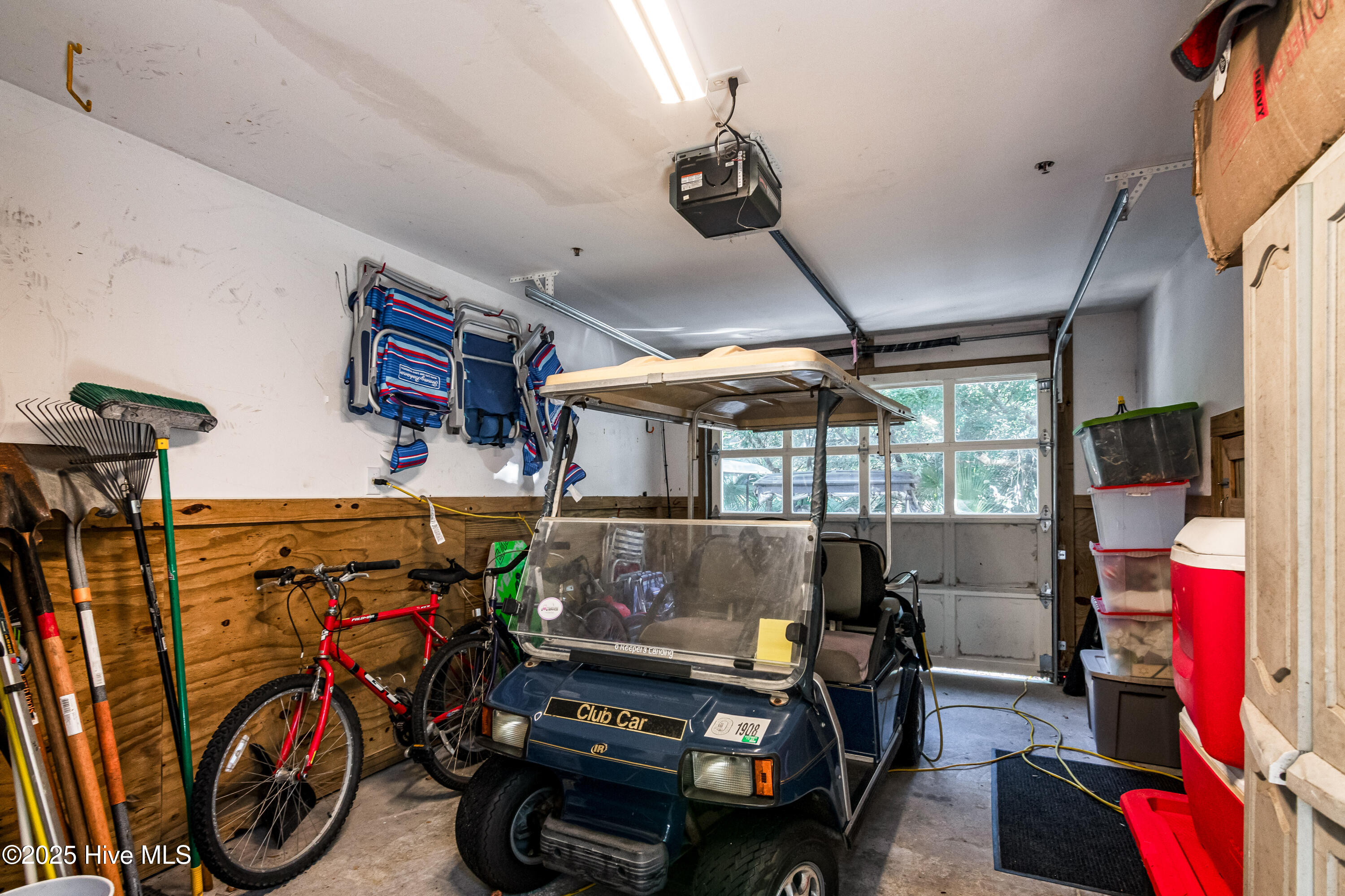 6 Keypost Court Property Photo 62