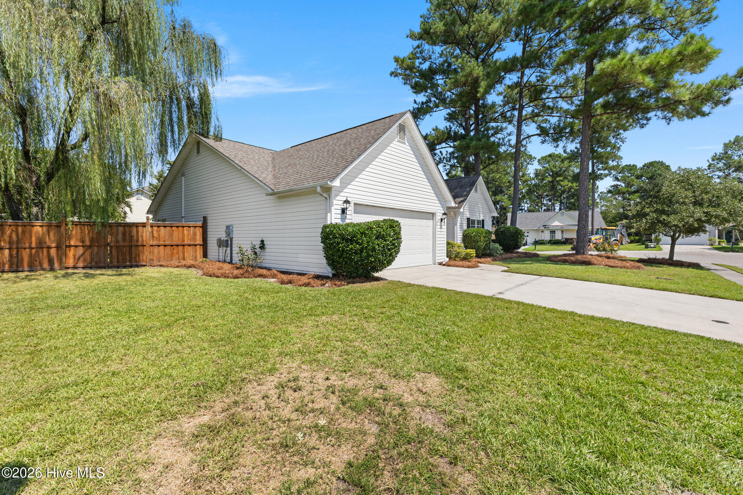 1024 Winterberry Circle Property Photo 2