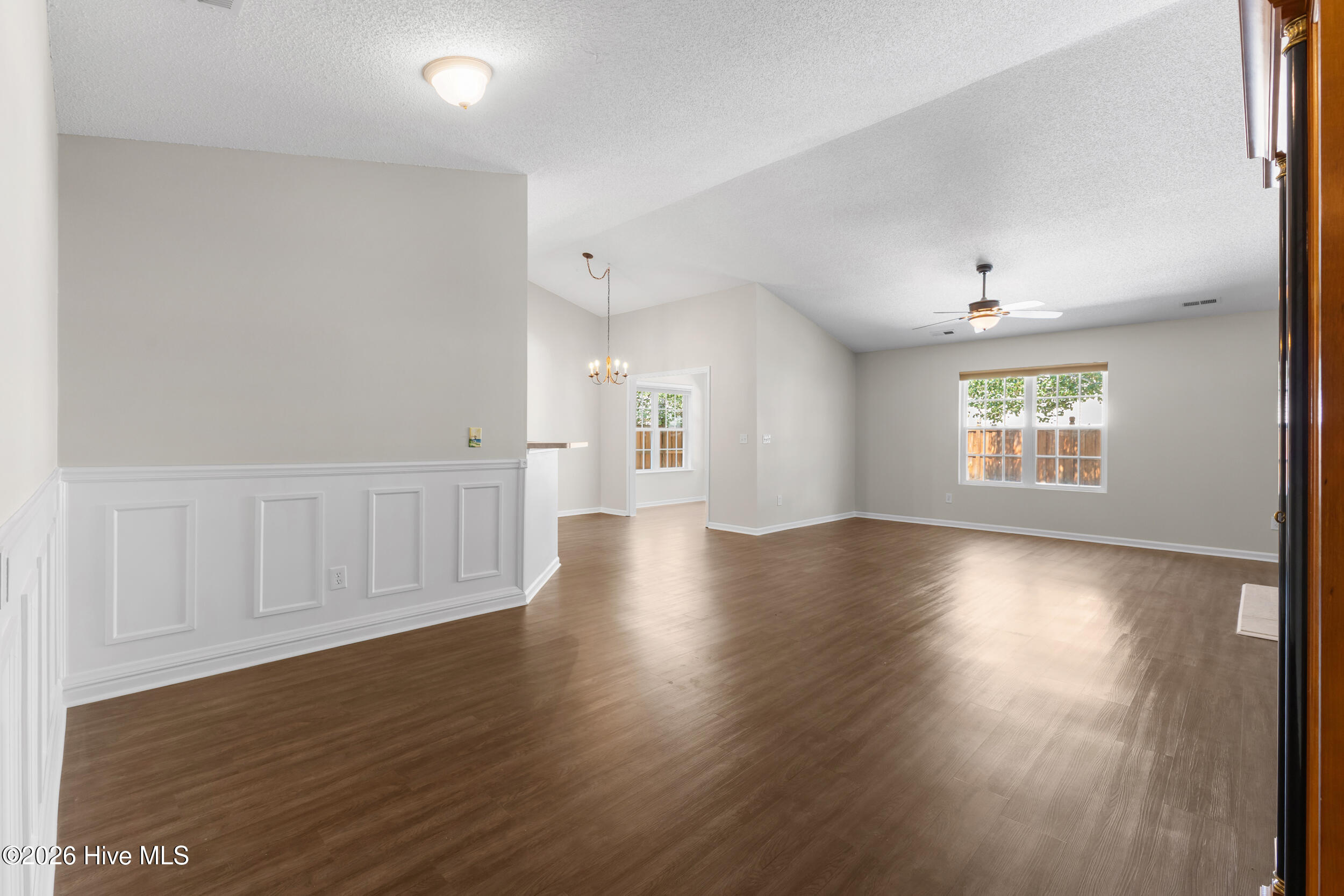 1024 Winterberry Circle Property Photo 3