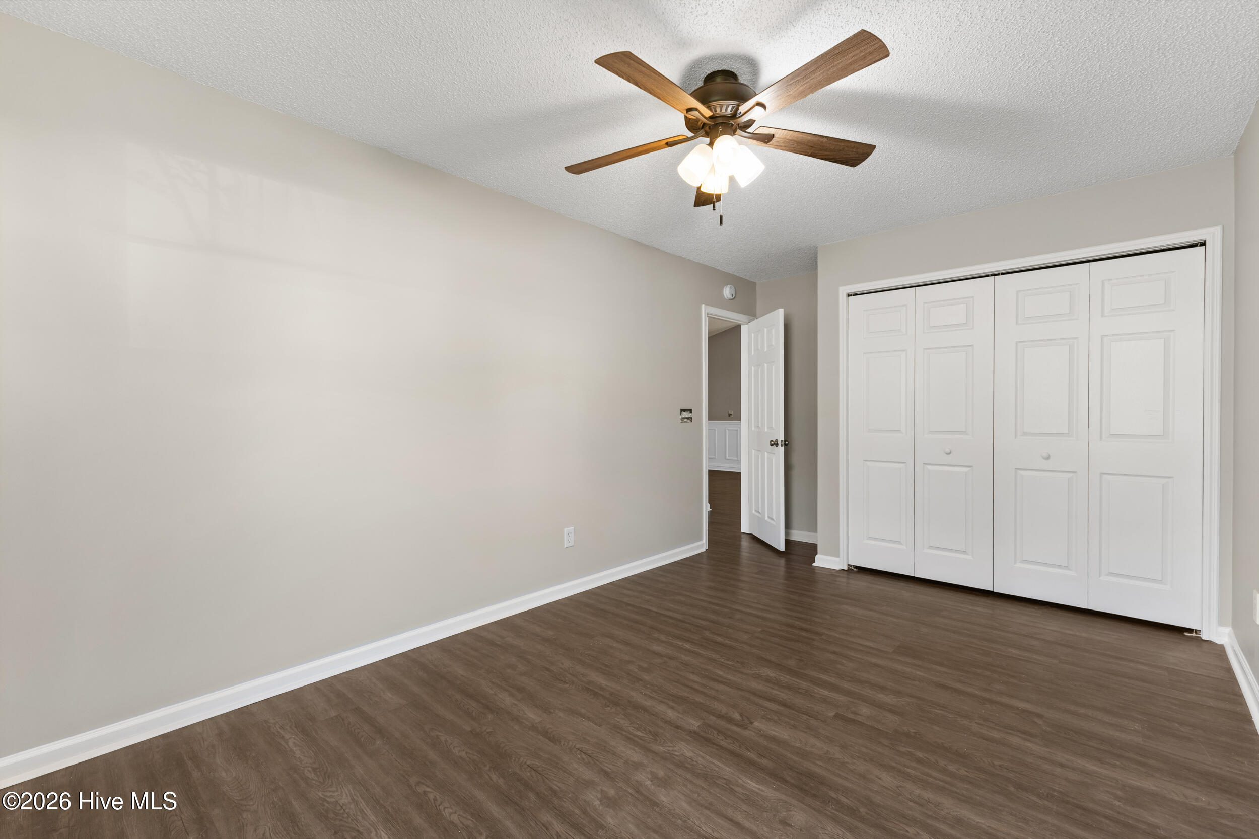 1024 Winterberry Circle Property Photo 15