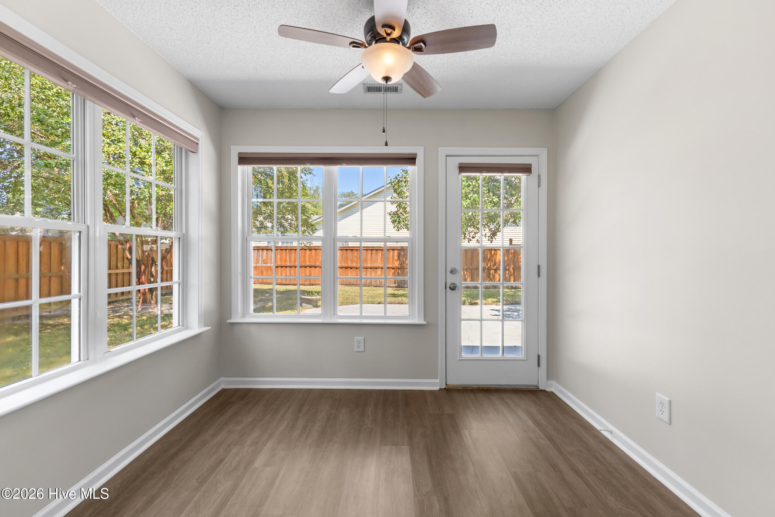 1024 Winterberry Circle Property Photo 19