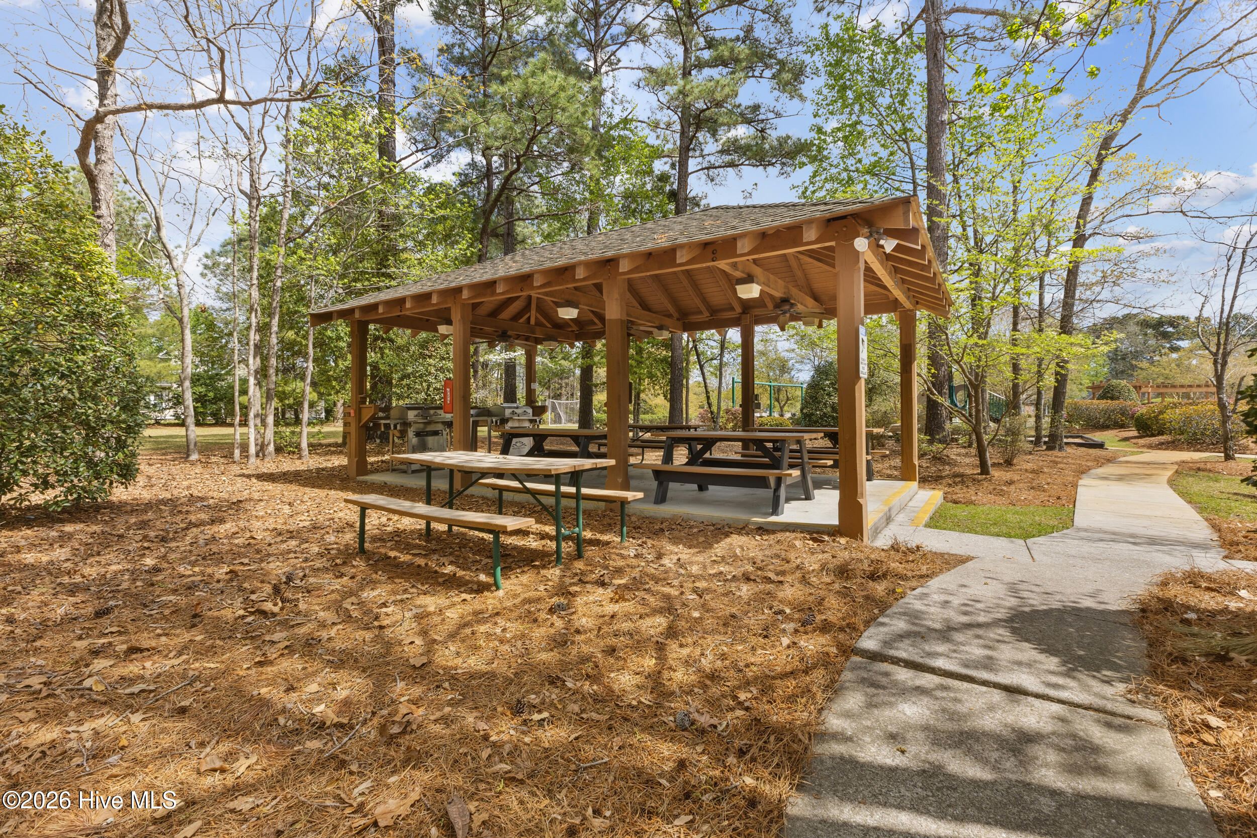 1024 Winterberry Circle Property Photo 36