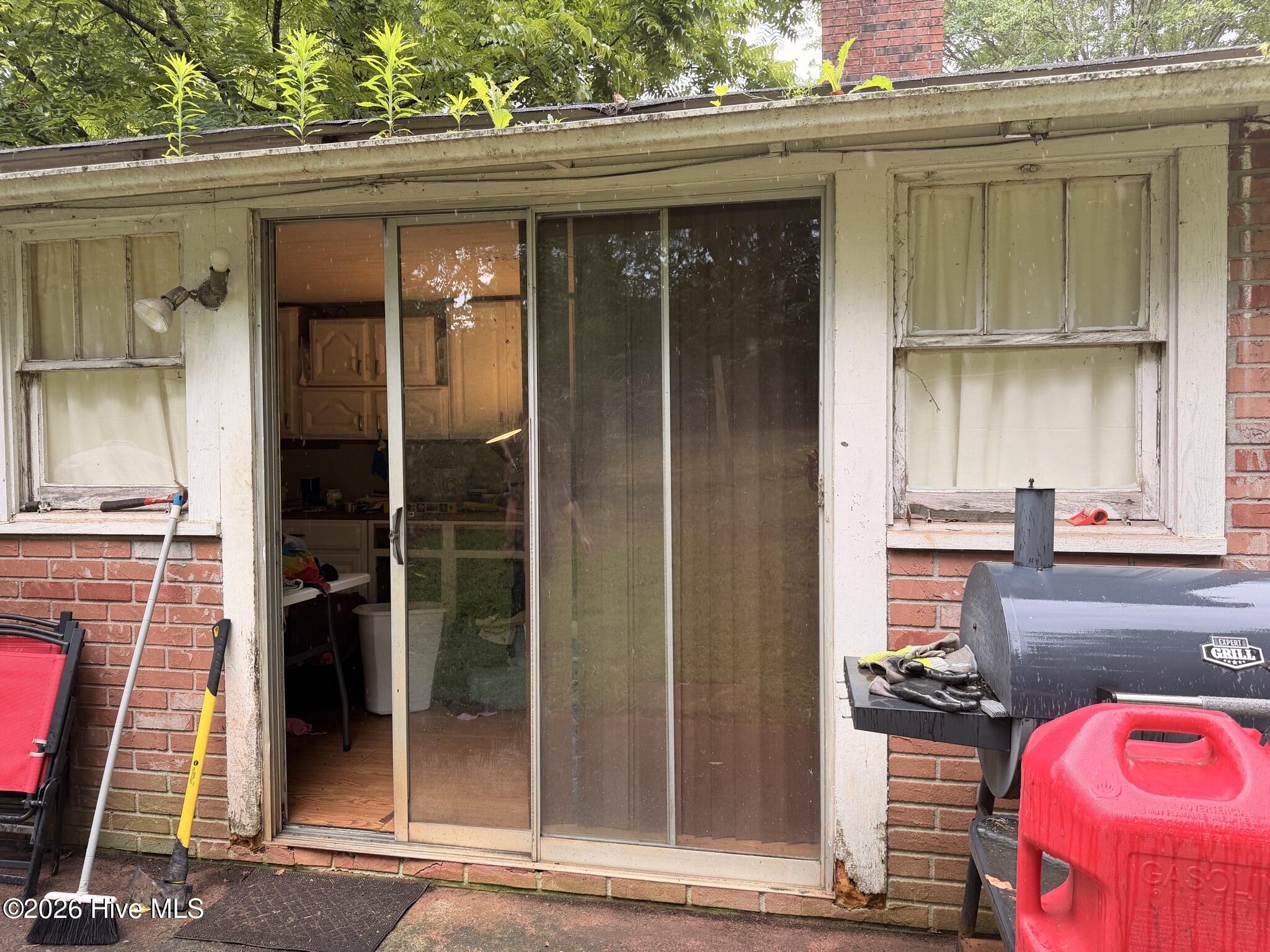 176 White Oak Street Property Photo 11