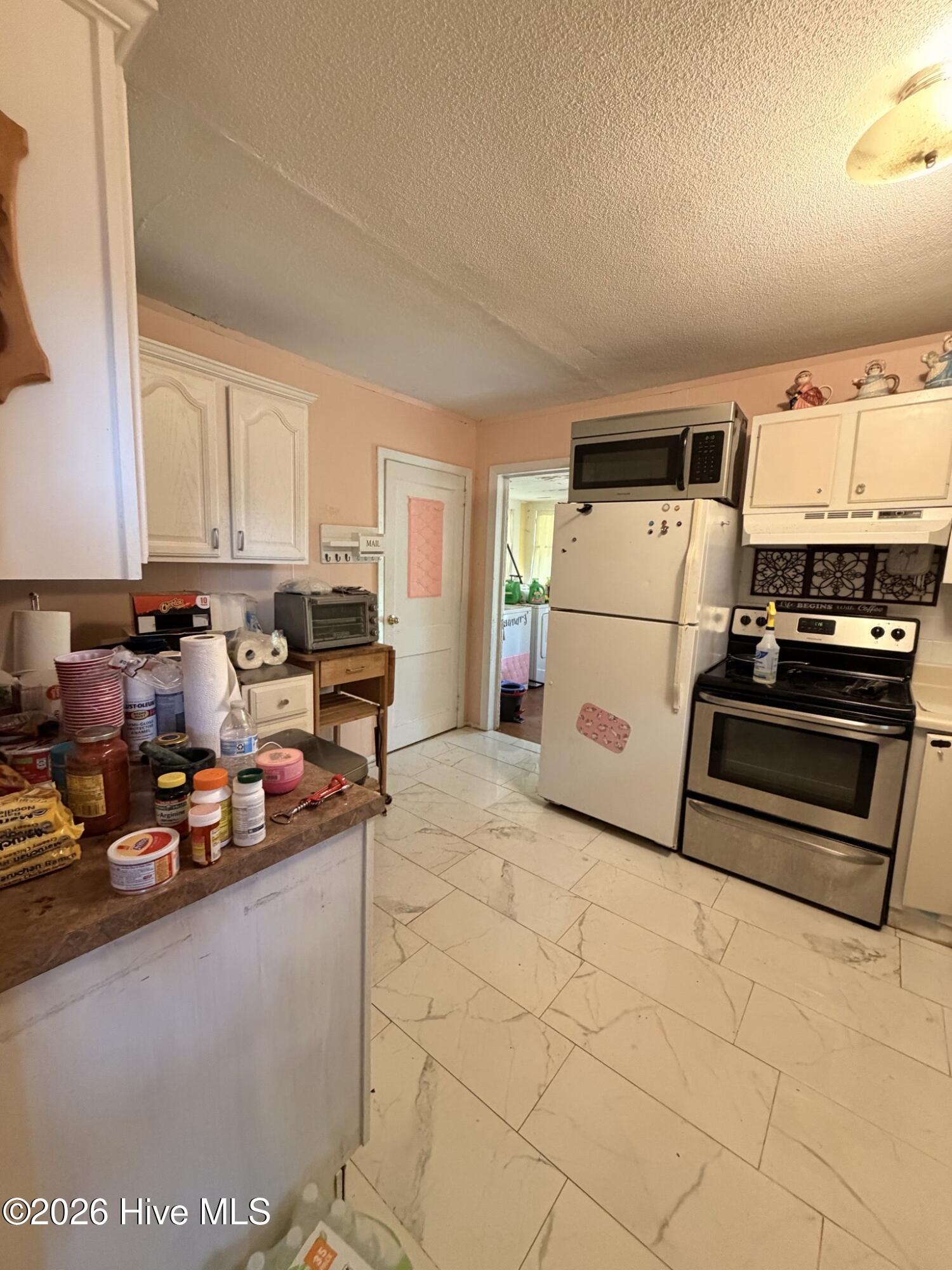 176 White Oak Street Property Photo 14