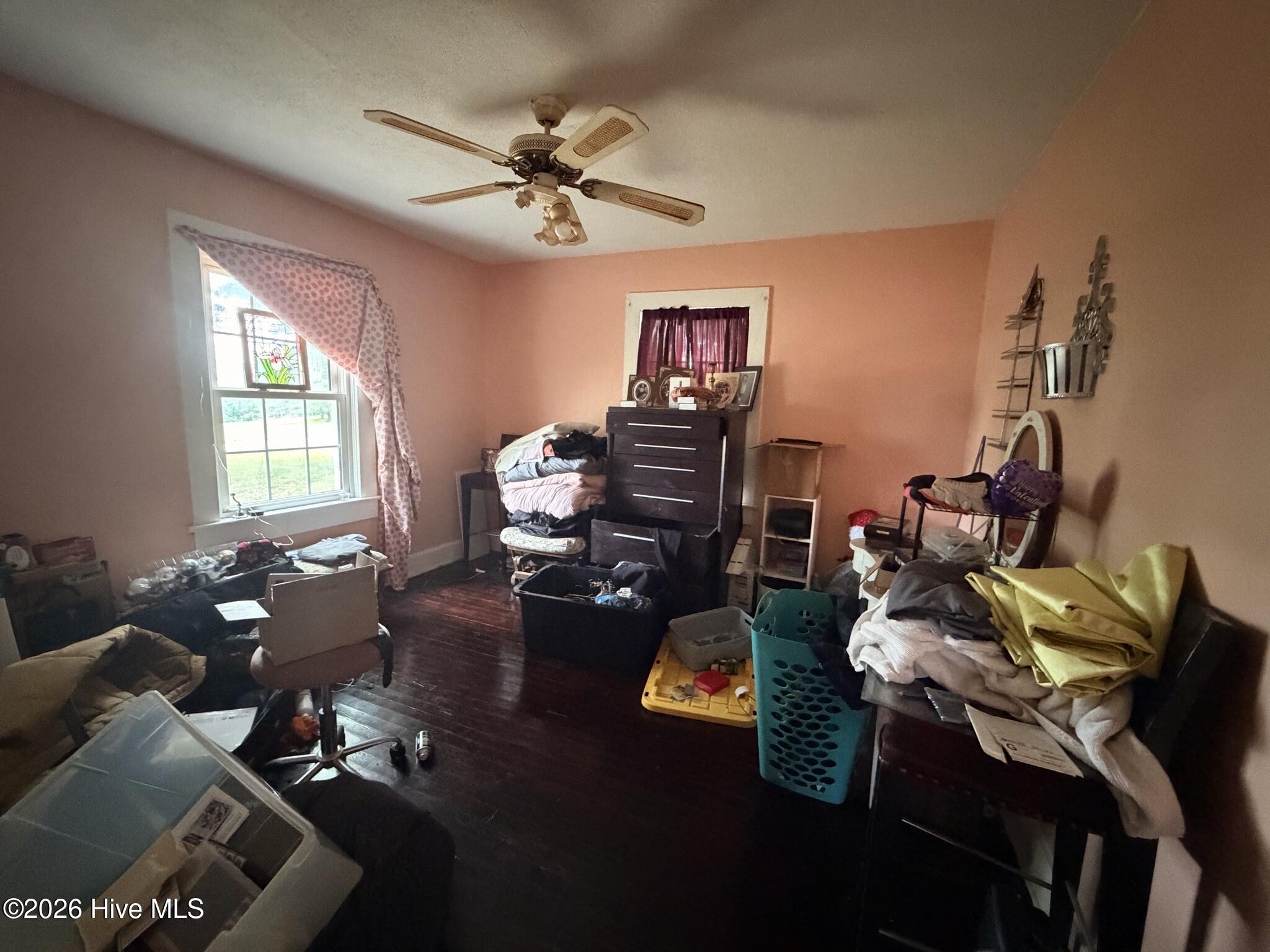 176 White Oak Street Property Photo 26