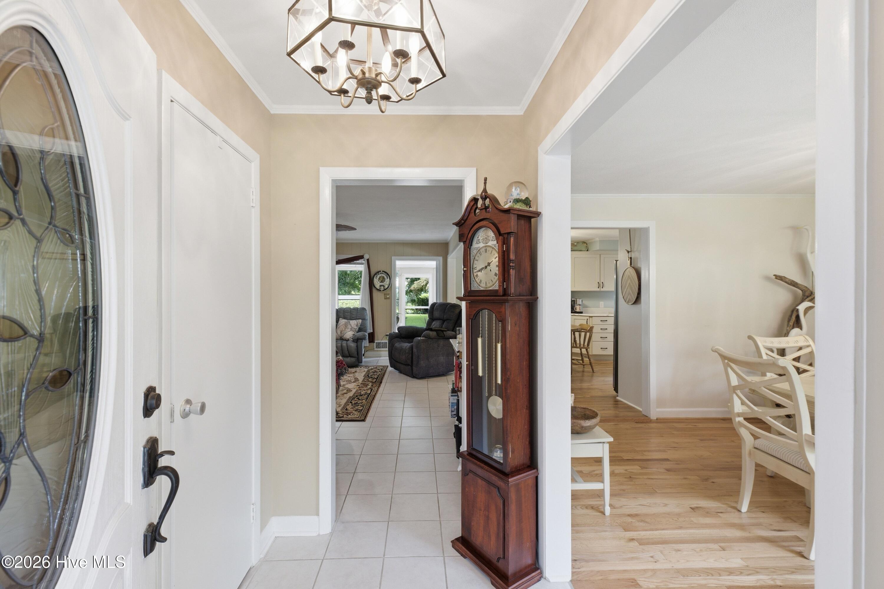 333 Johnston Drive Property Photo 4