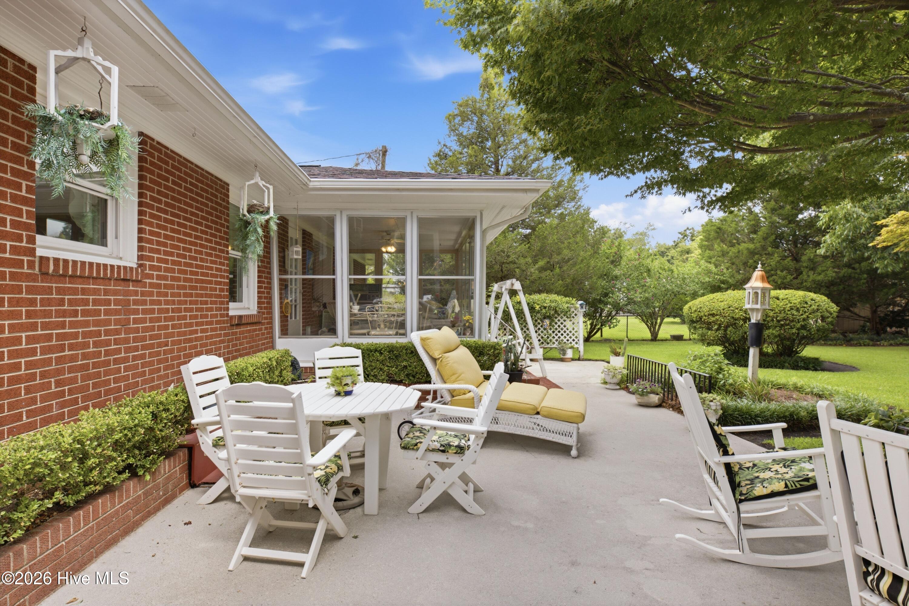 333 Johnston Drive Property Photo 30