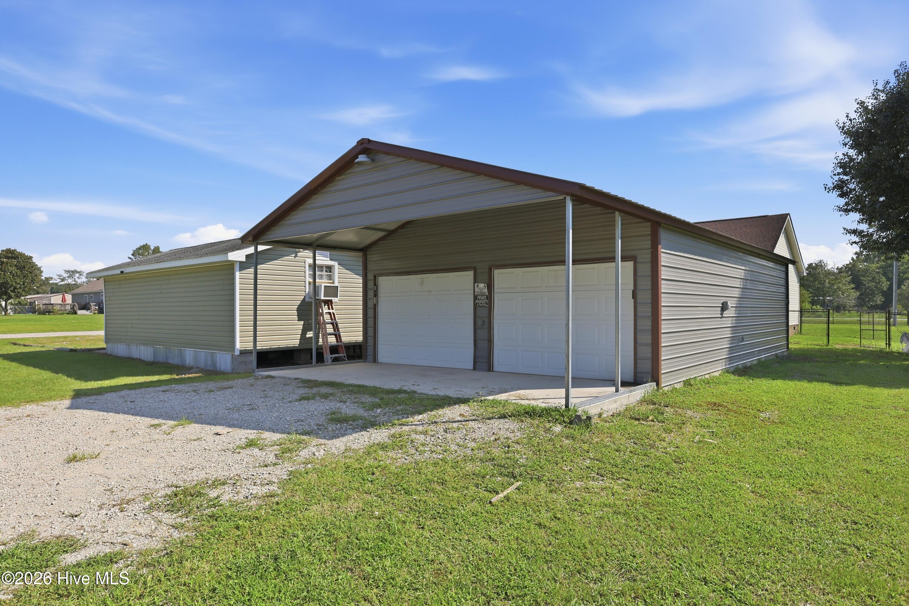 5353 Shannon Road Property Photo 33