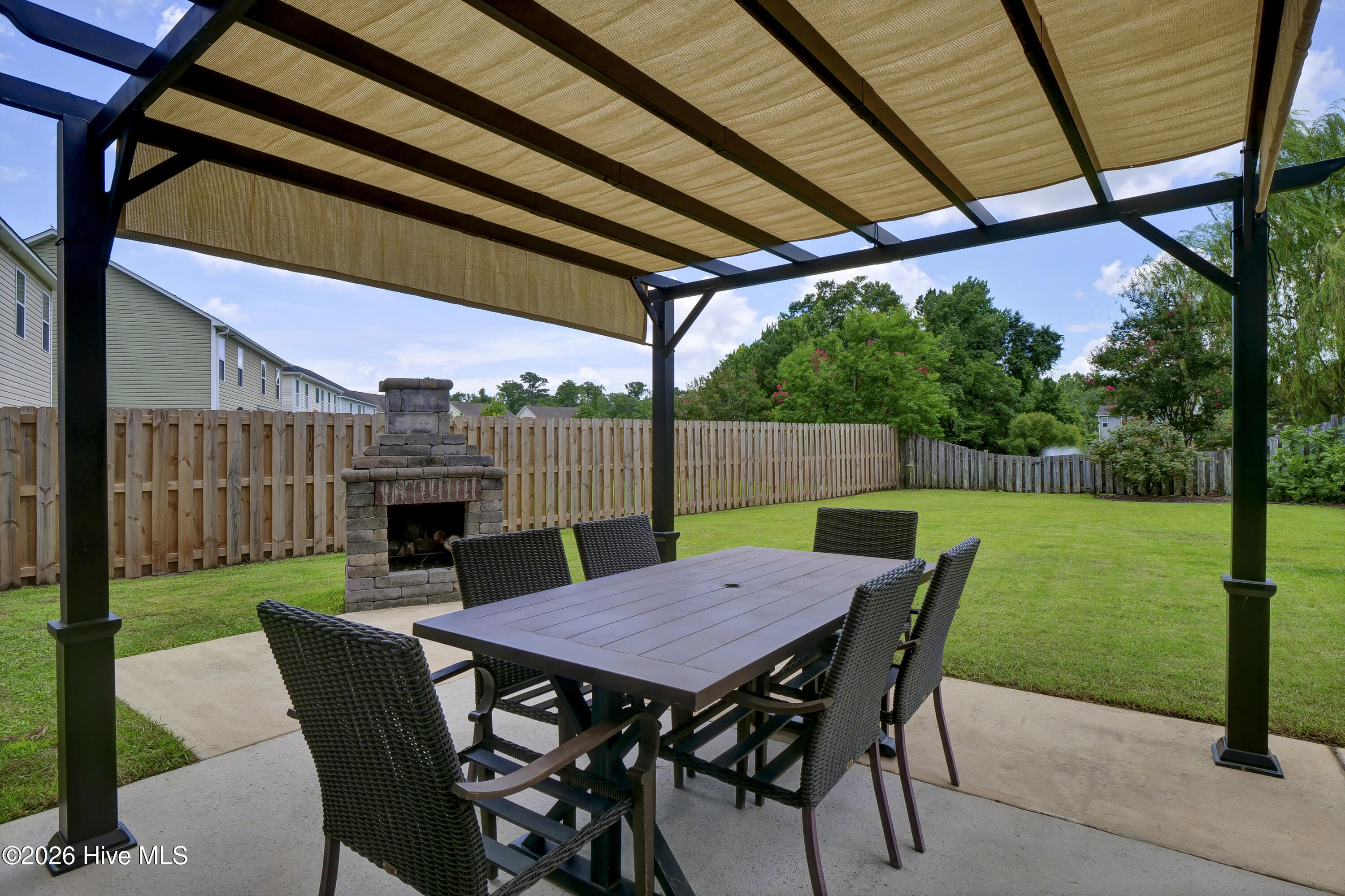1528 Stones Edge Loop Property Photo 26
