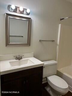 365 W Illinois Avenue Apt 14 Property Photo 17
