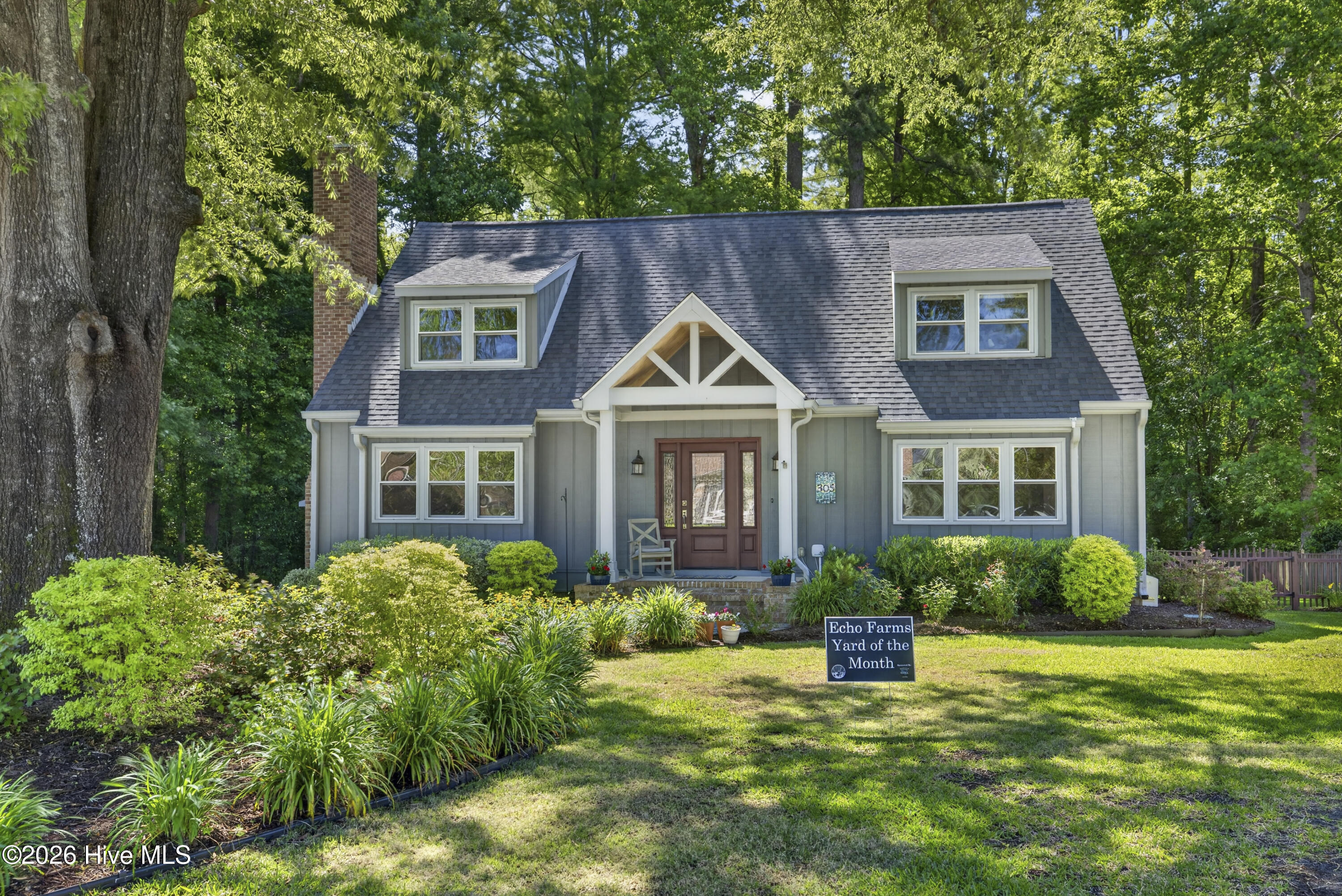 305 Embassy Circle