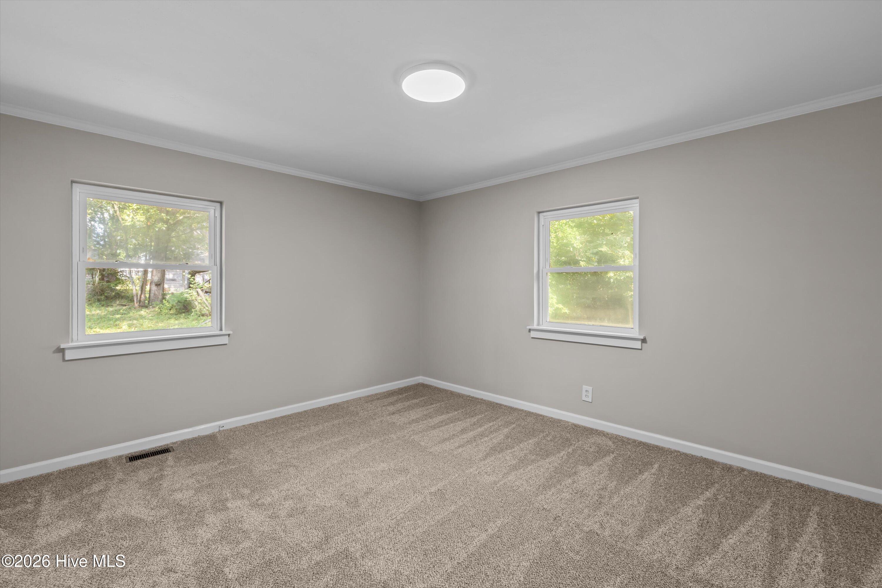121 Johnson Street Property Photo 7