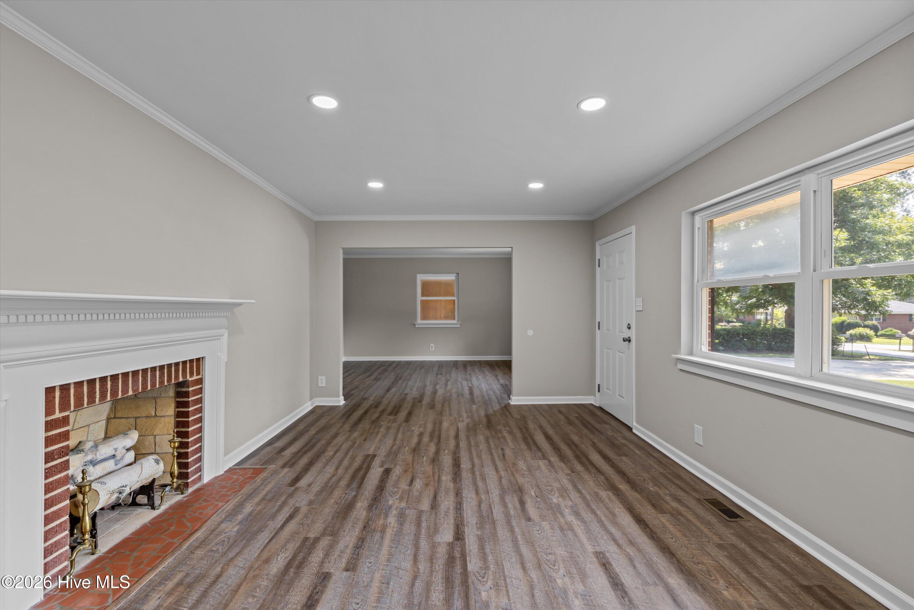 121 Johnson Street Property Photo 15