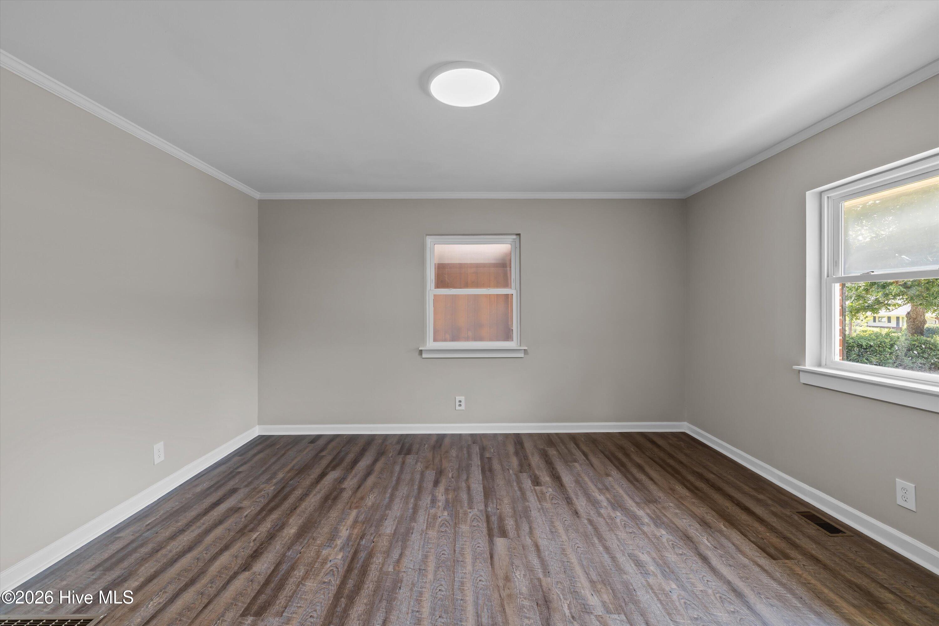 121 Johnson Street Property Photo 16