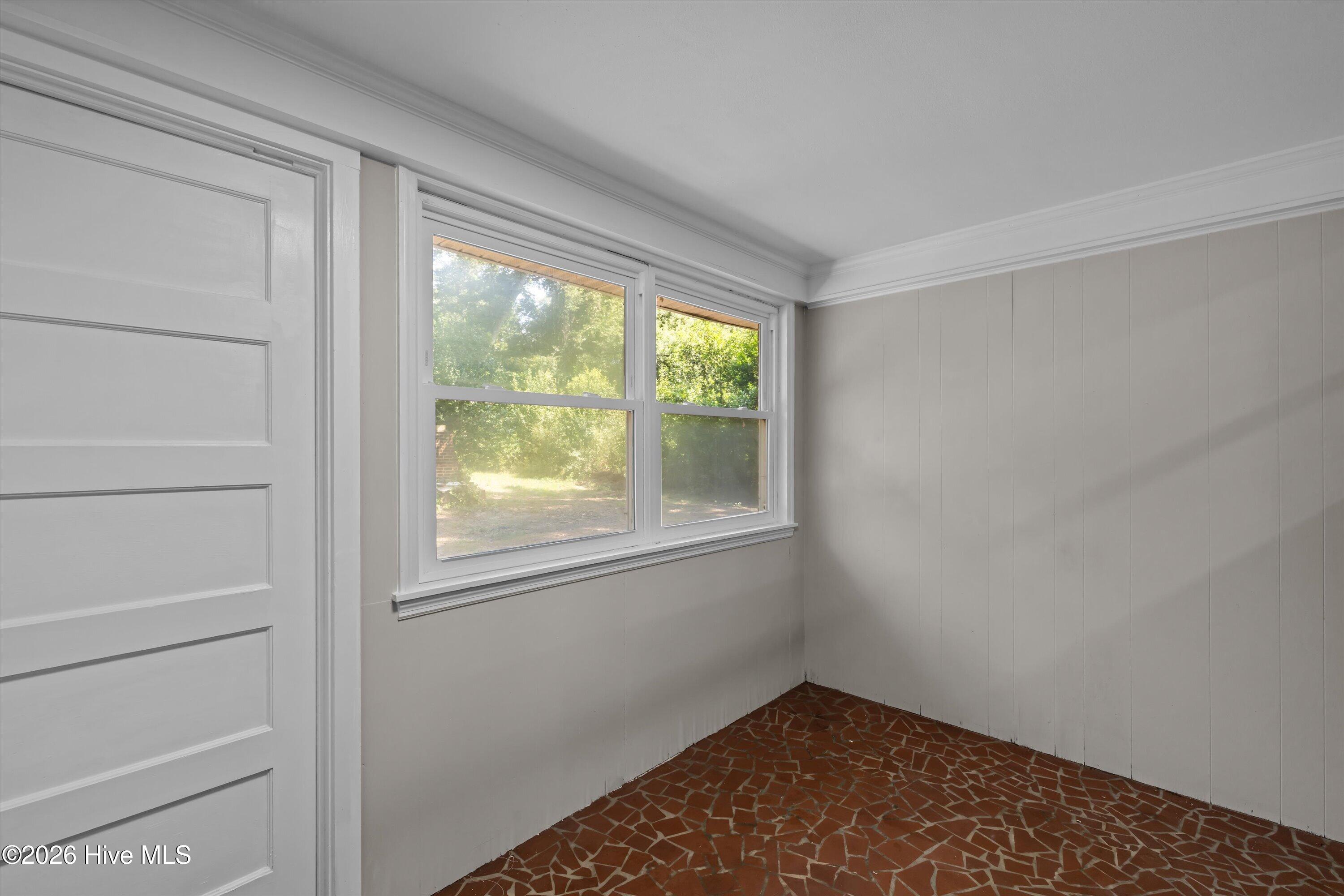 121 Johnson Street Property Photo 31