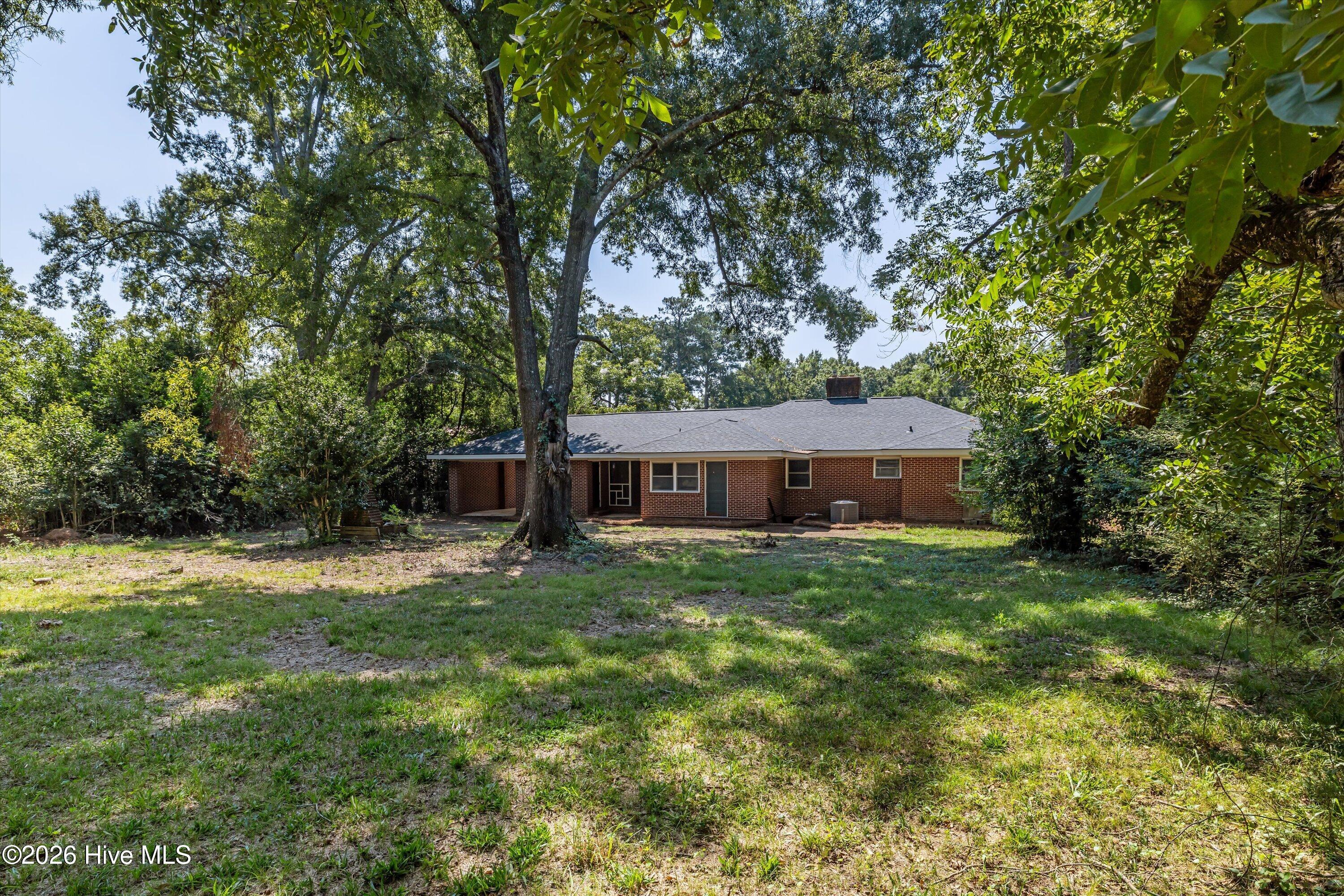121 Johnson Street Property Photo 41