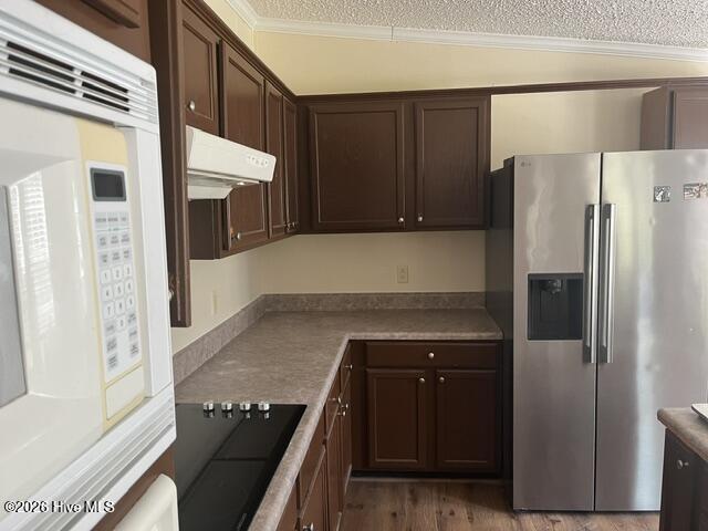 144 Corena Avenue Property Photo 7