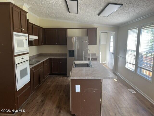 144 Corena Avenue Property Photo 9
