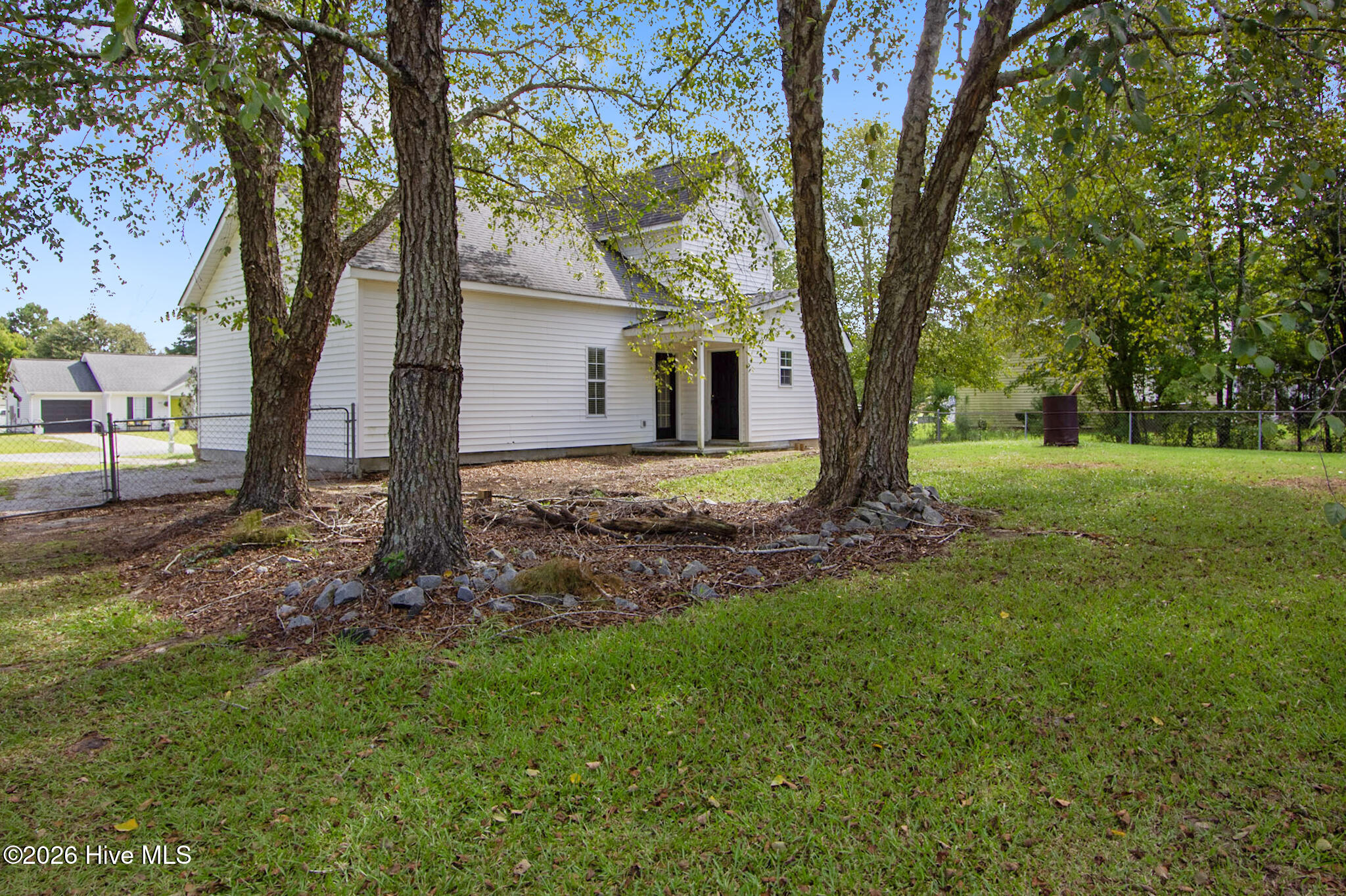 2026 Longview Drive Property Photo 27