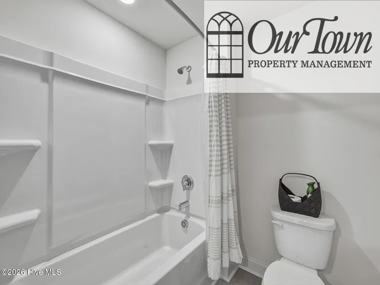 10740 Beard Way Property Photo 11