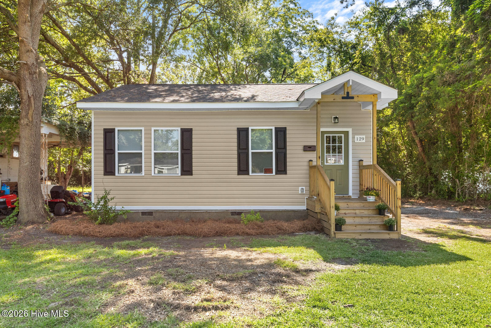 129 Preston Road Property Photo 1