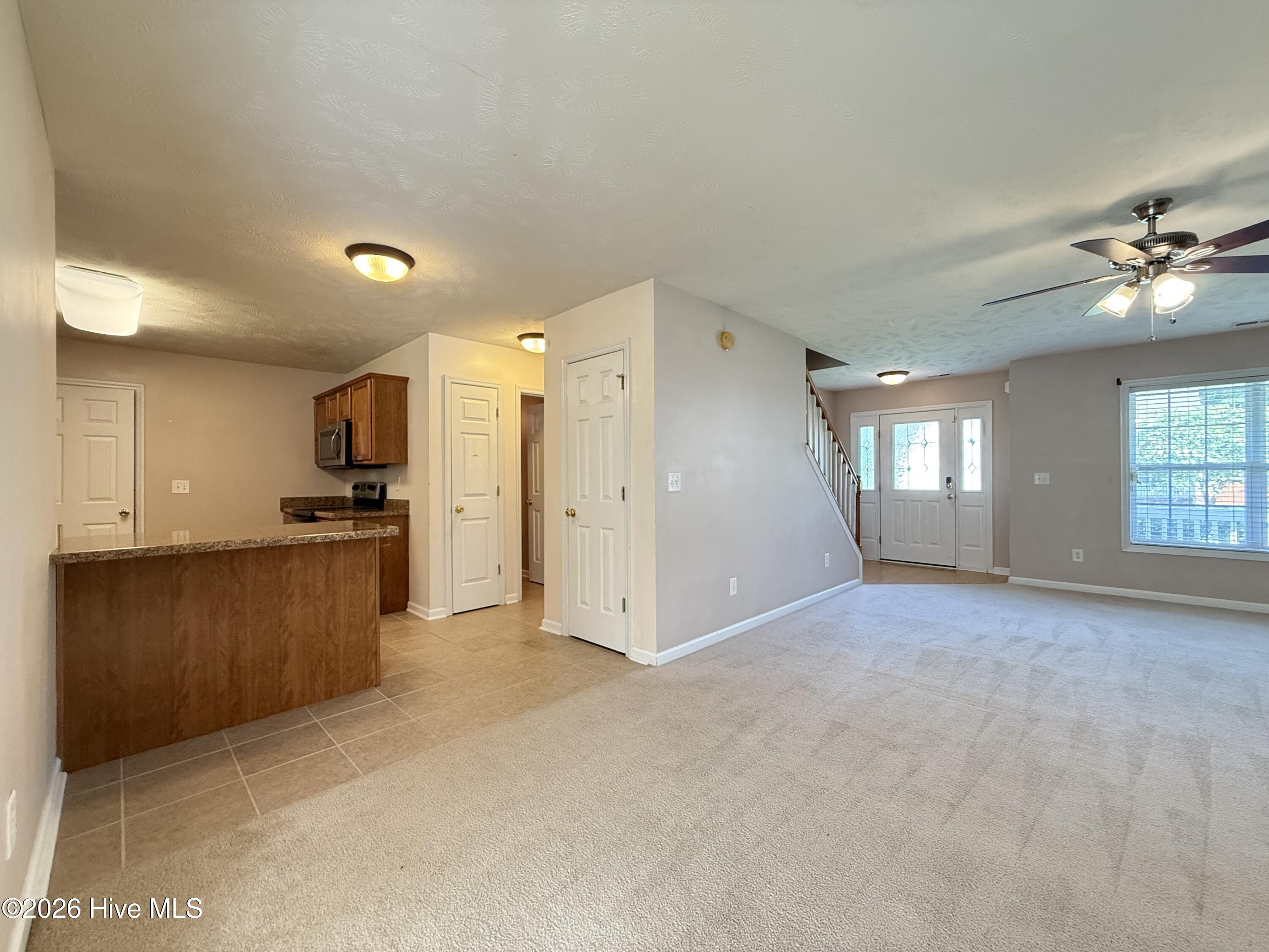 157 Mendover Drive Property Photo 7