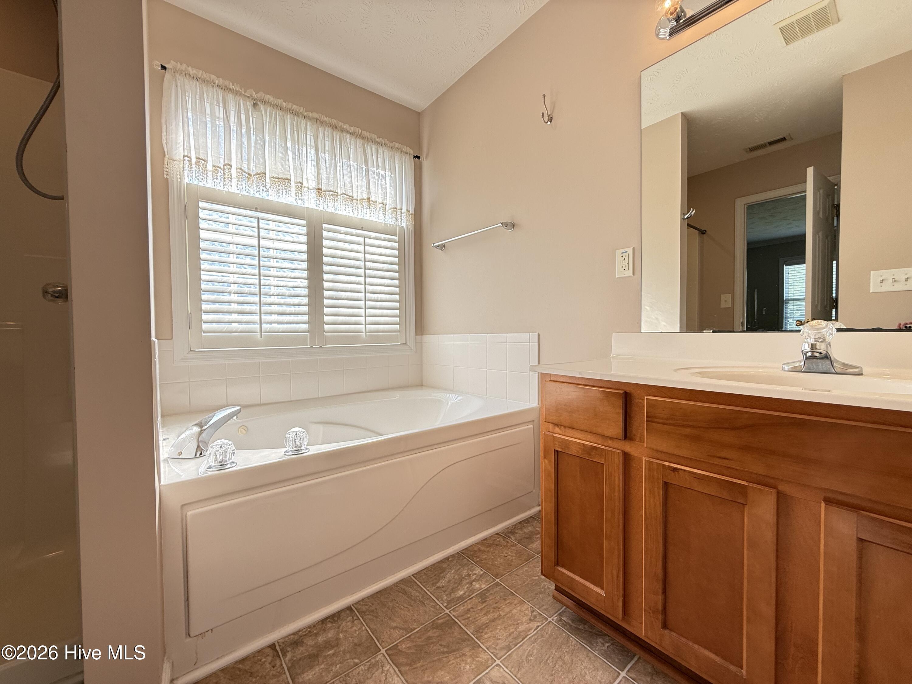 157 Mendover Drive Property Photo 34