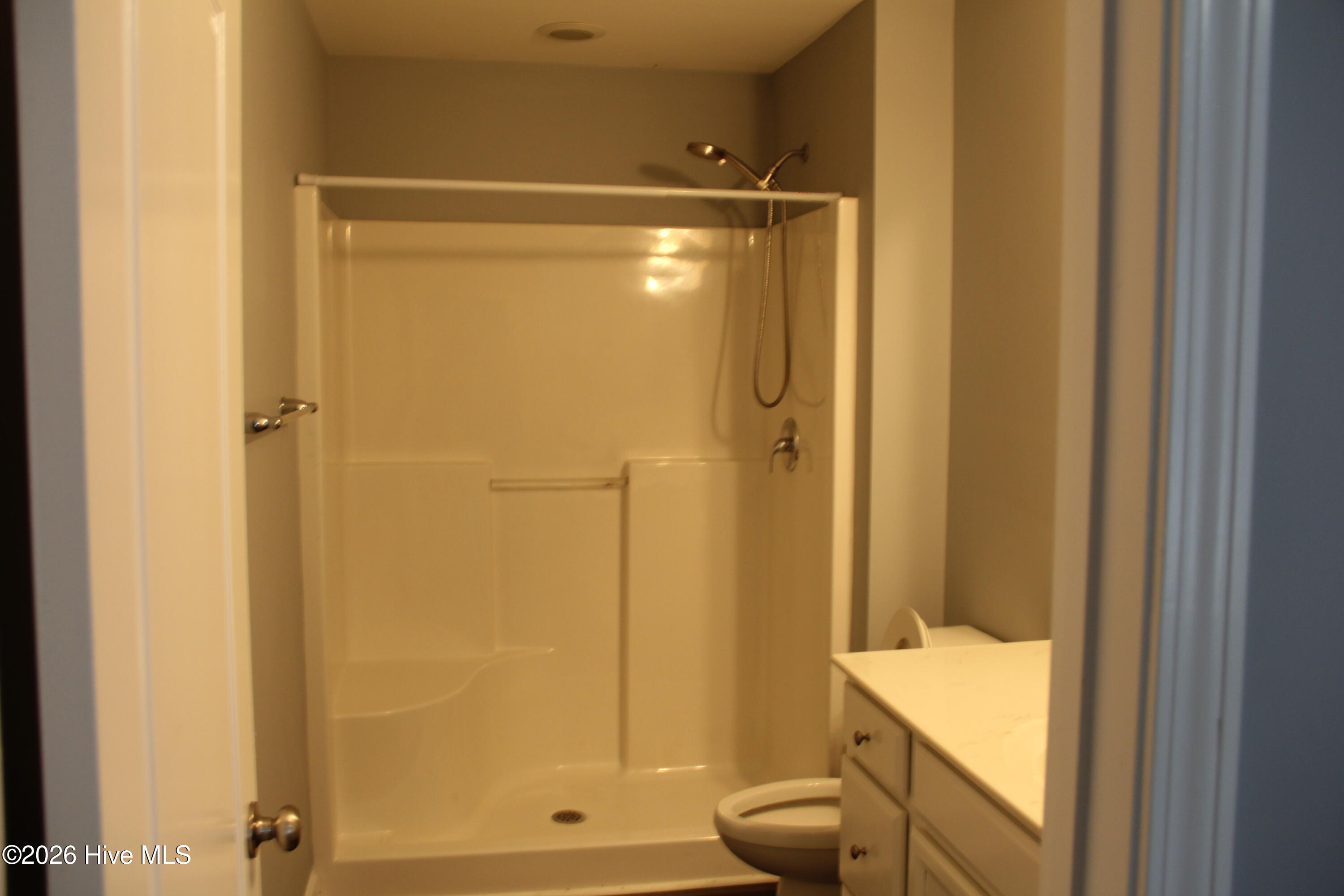 1059 Bridgeport Way Property Photo 5