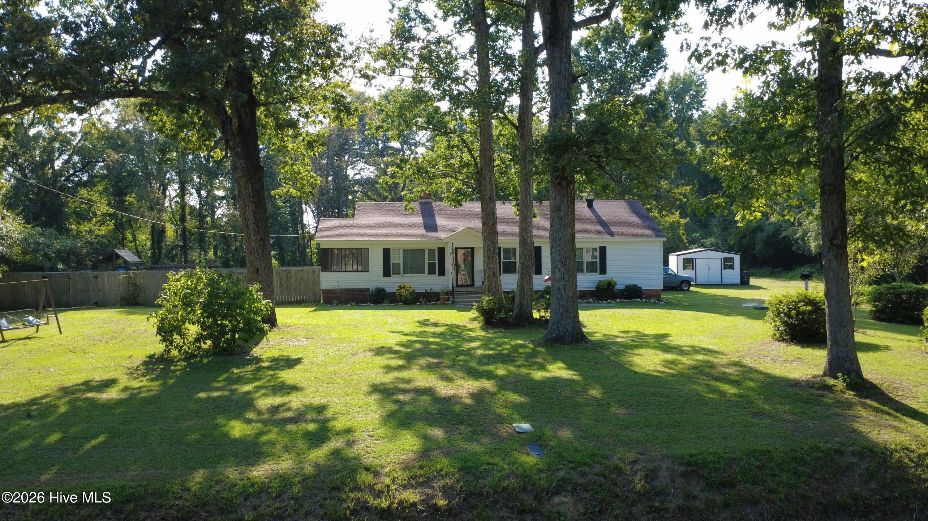 225 Grady Road Property Photo 2