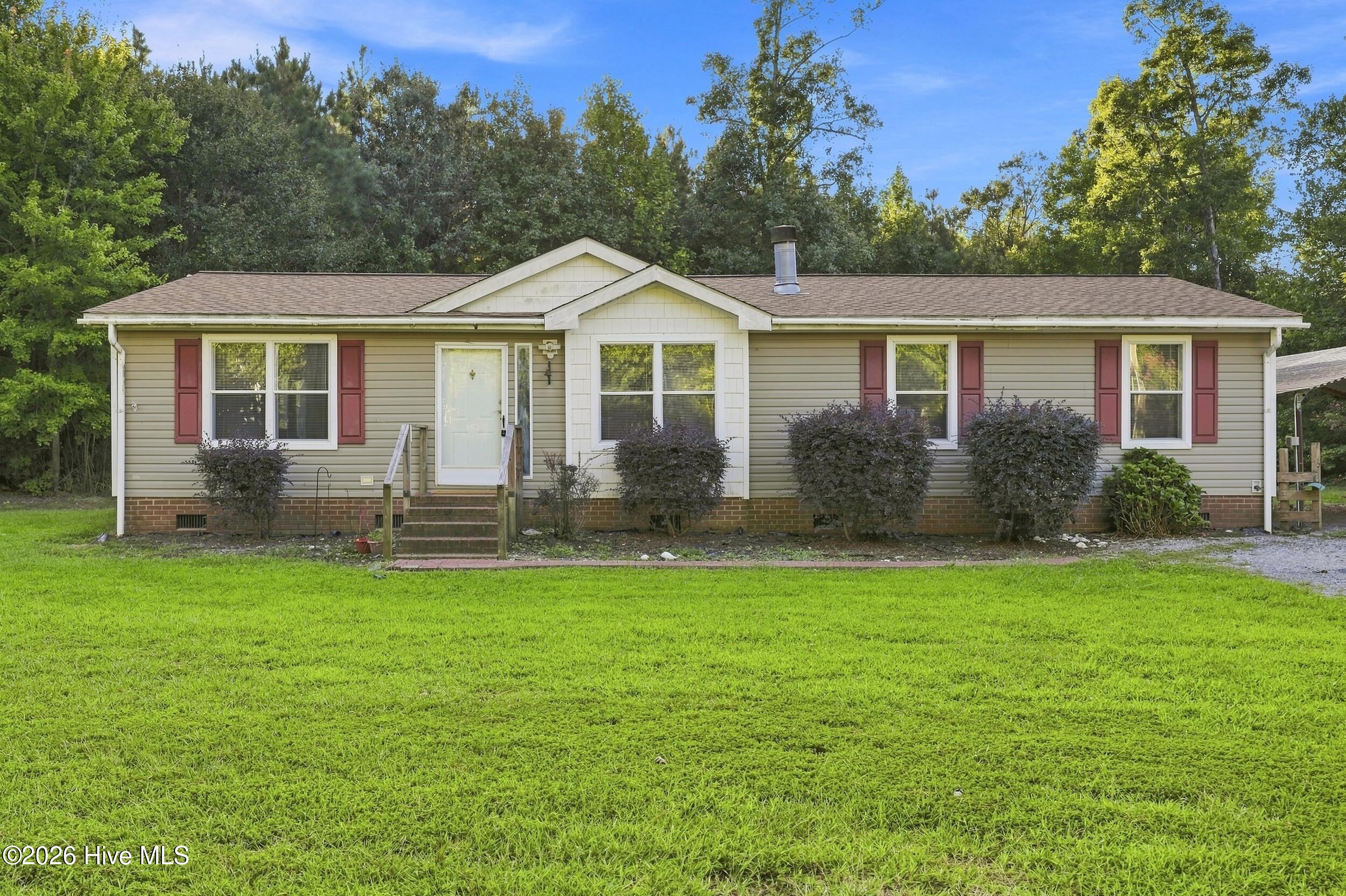 378 Neck Road Property Photo 1