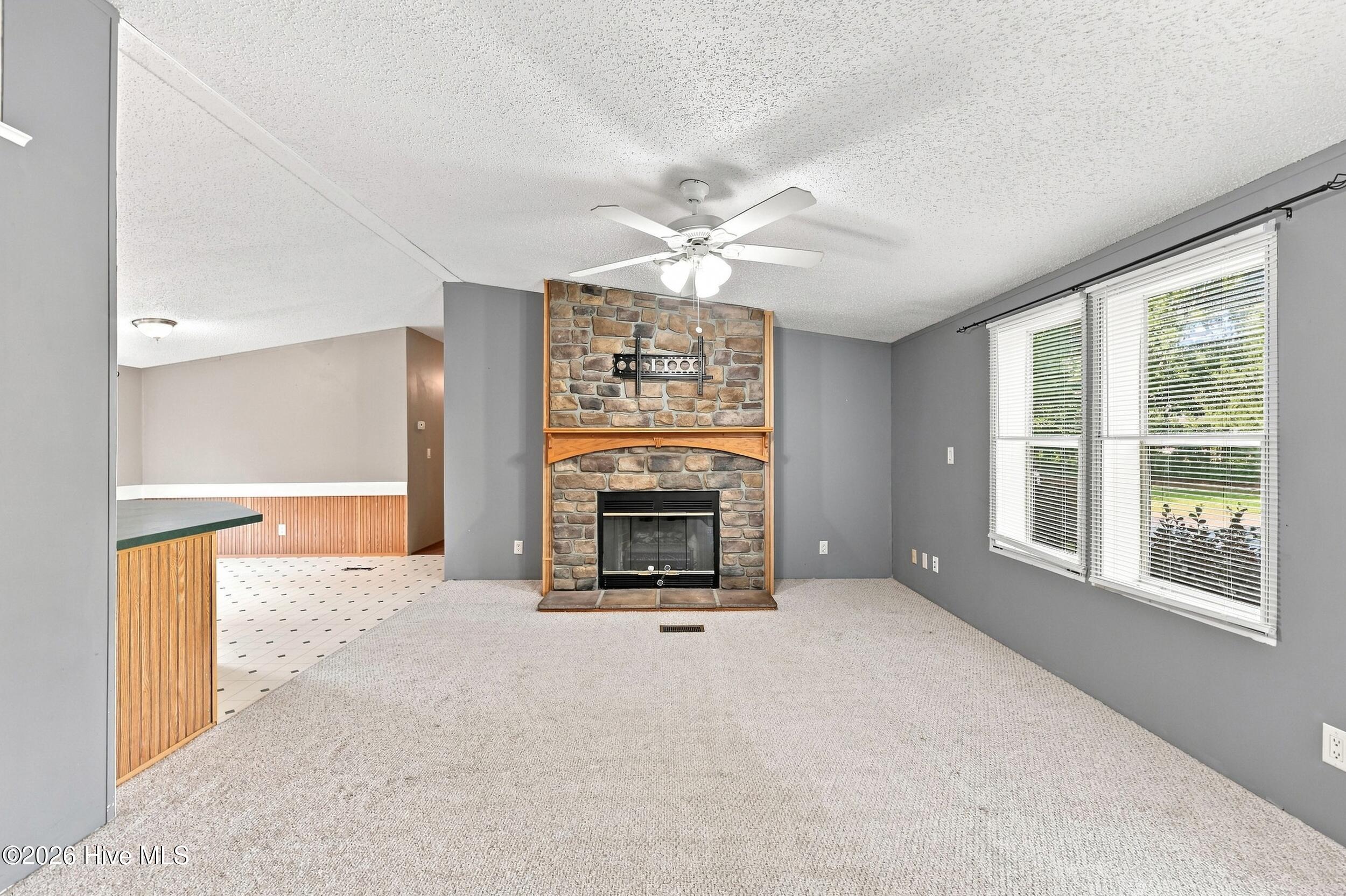 378 Neck Road Property Photo 5