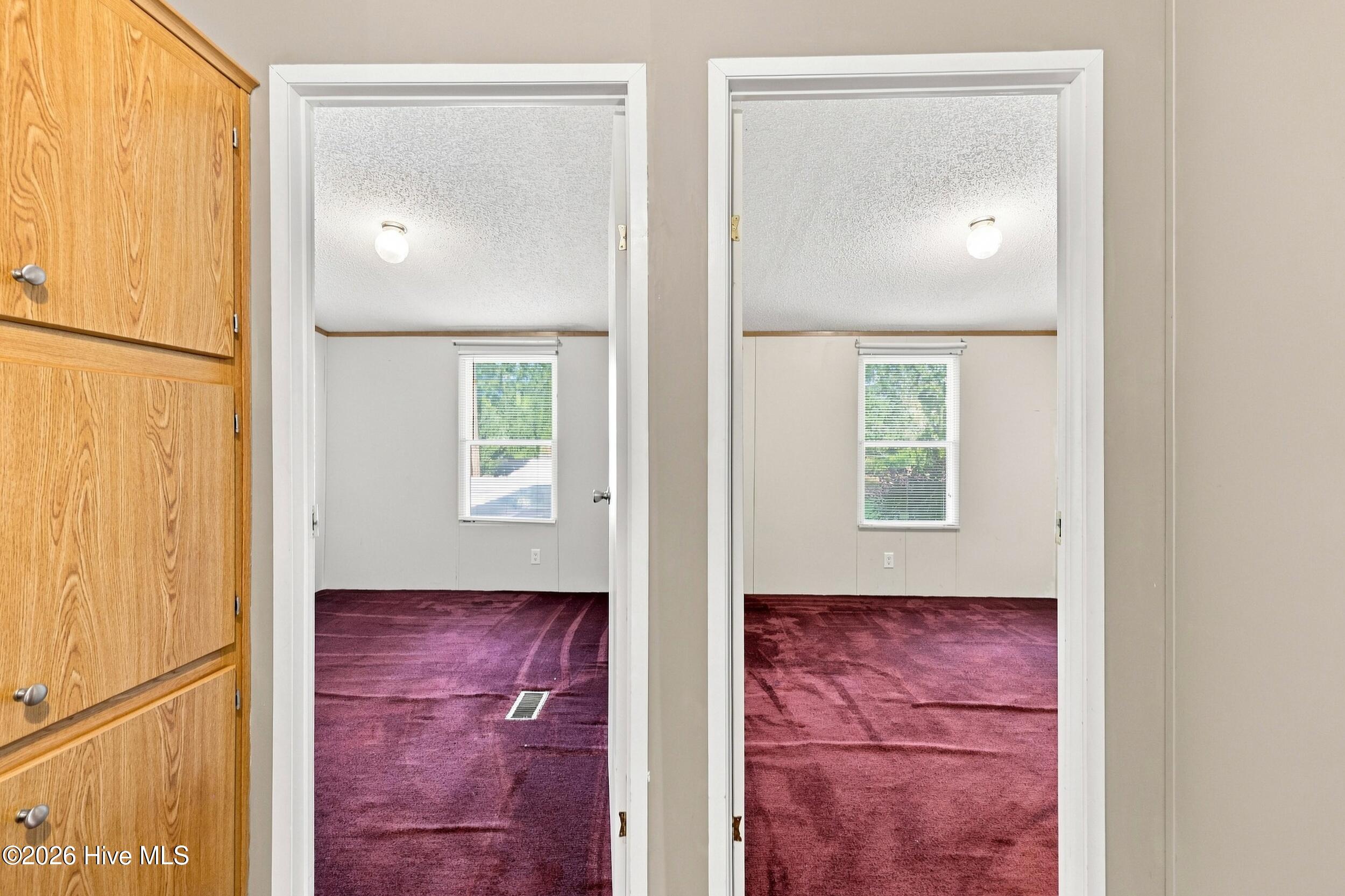 378 Neck Road Property Photo 13
