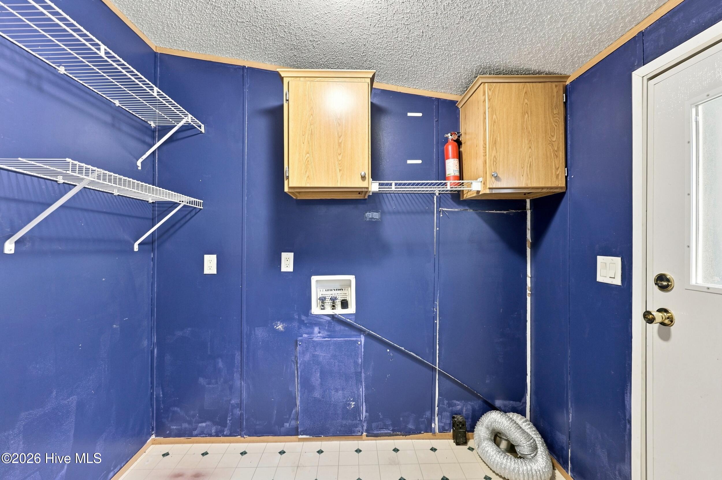 378 Neck Road Property Photo 28