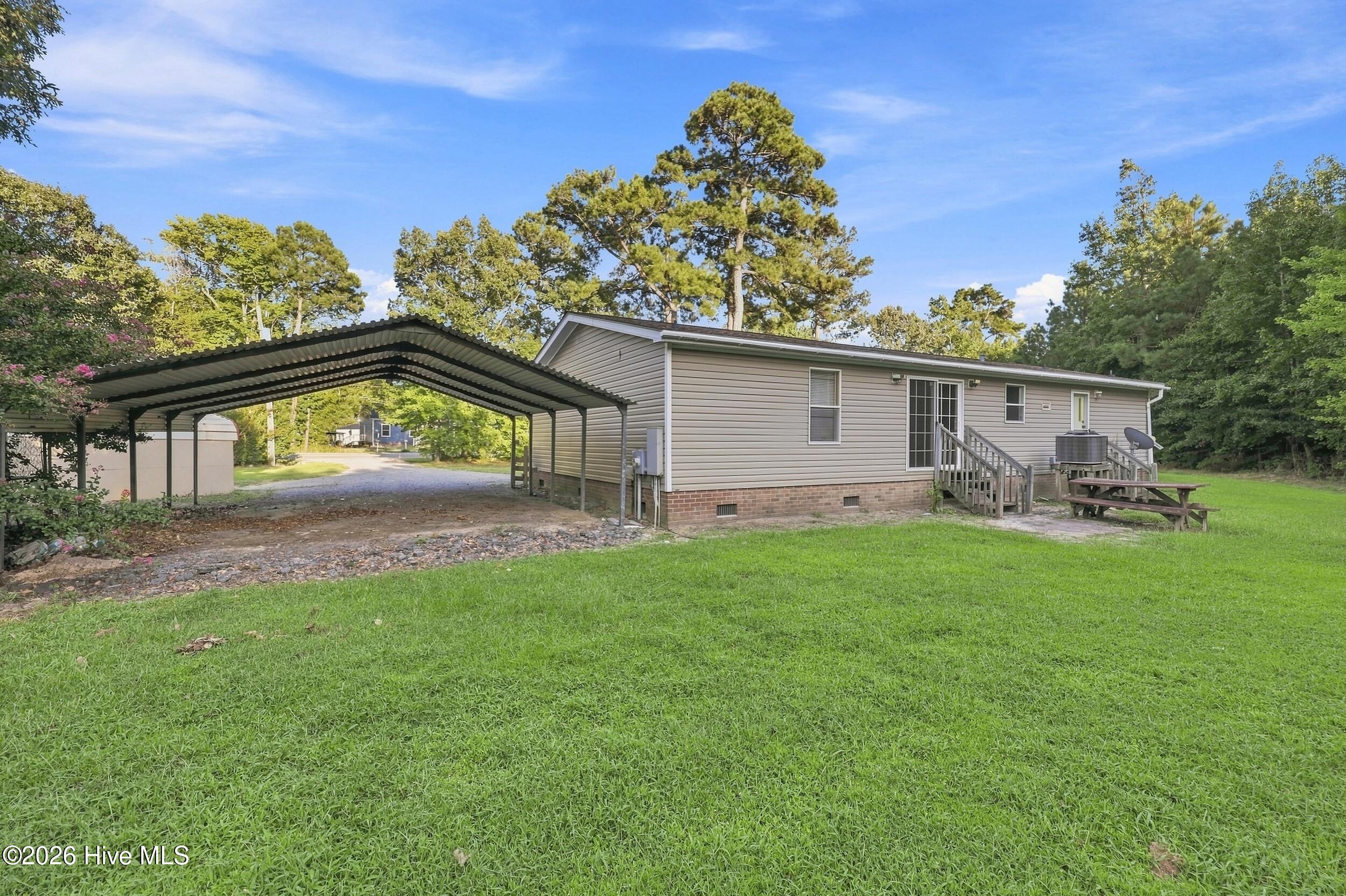 378 Neck Road Property Photo 30