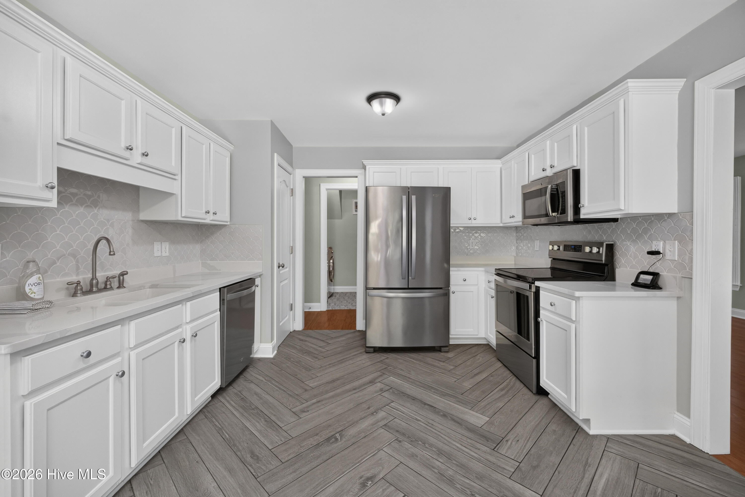 204 Palm Cottage Drive Property Photo 15