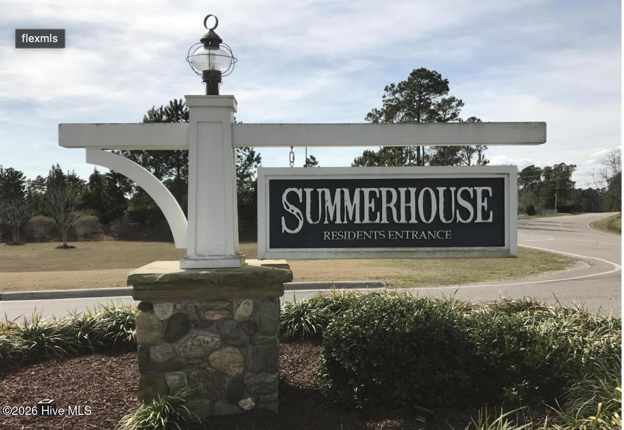 339 399 Summerhouse Drive Property Photo 16