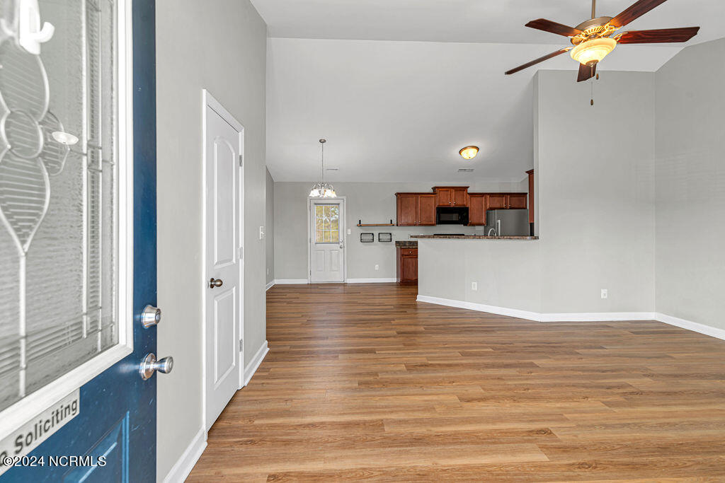 303 Sinclair Lane Property Photo 2